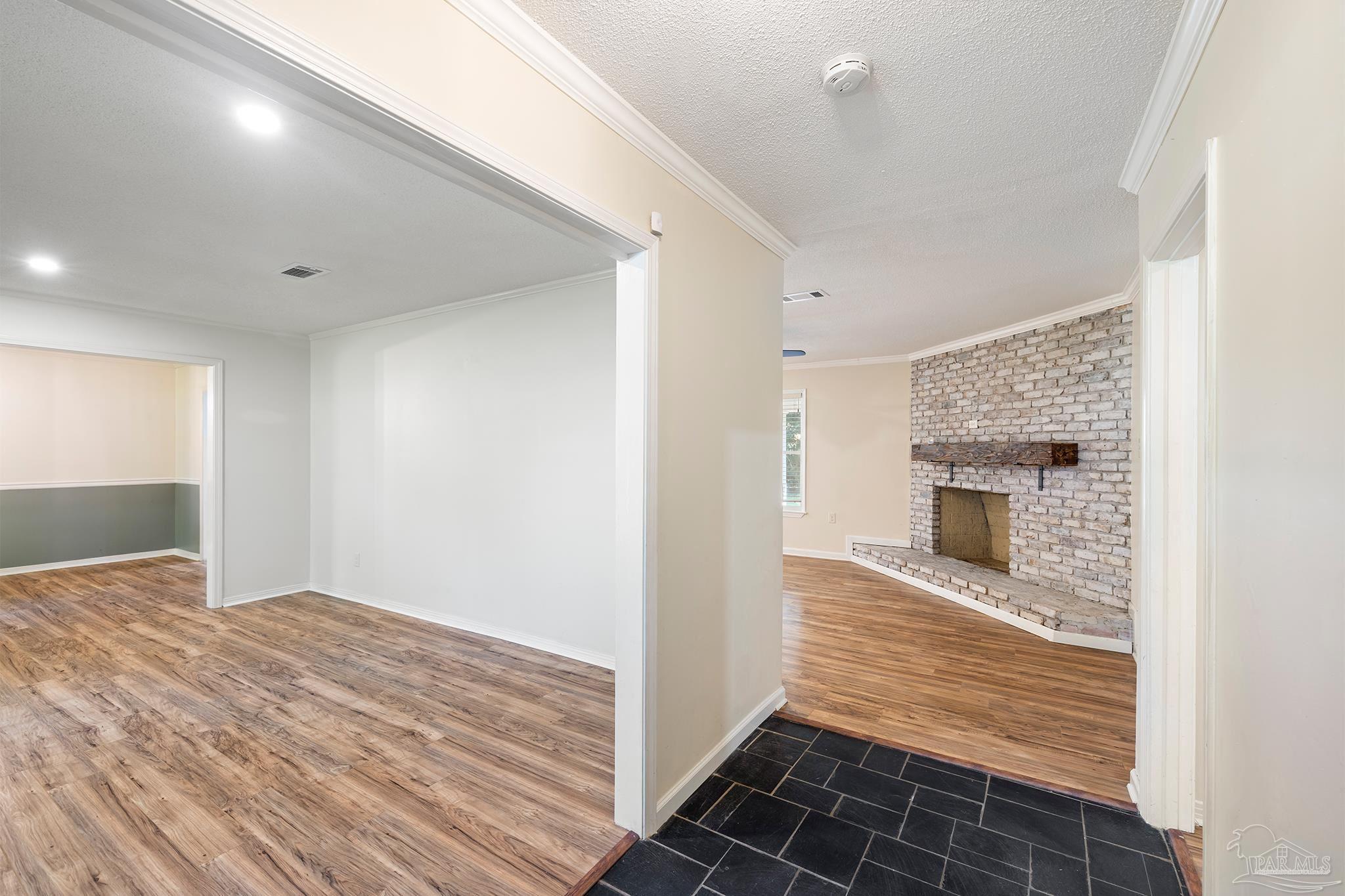 54 Blithewood Dr