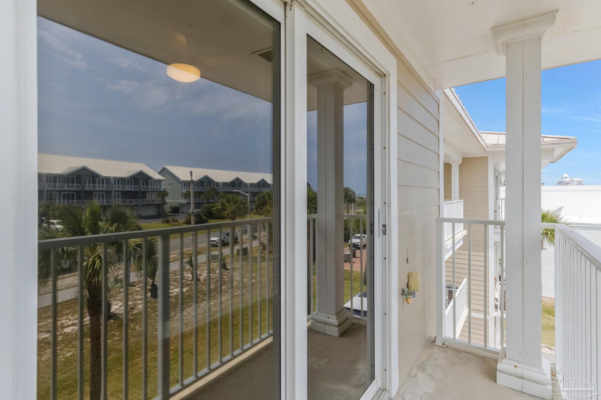 458 Ft Pickens Rd