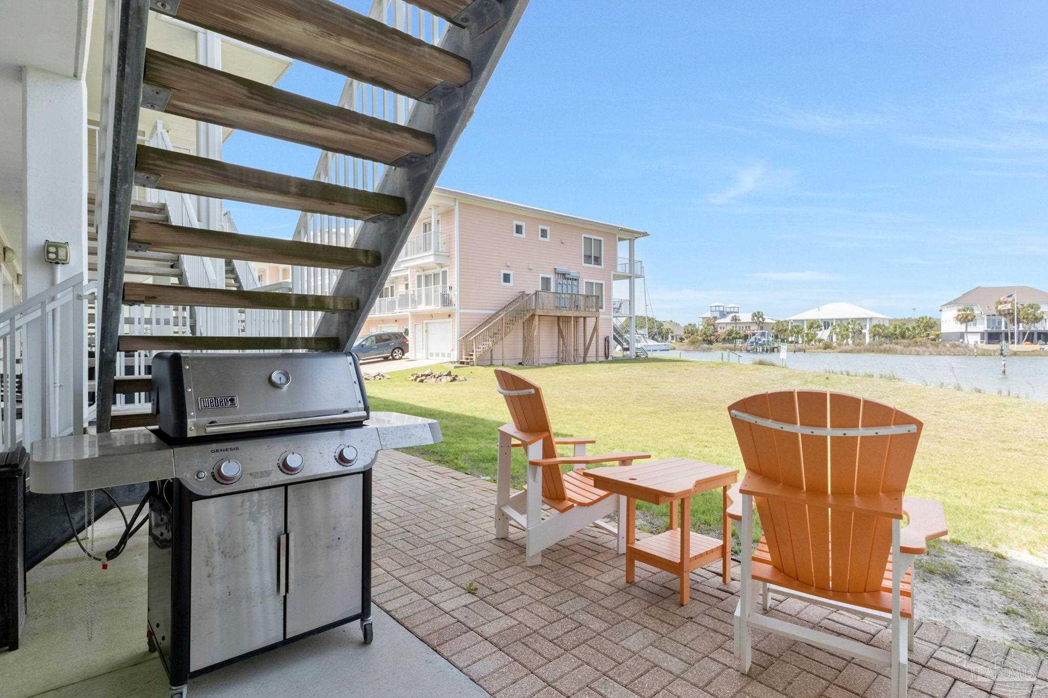 458 Ft Pickens Rd