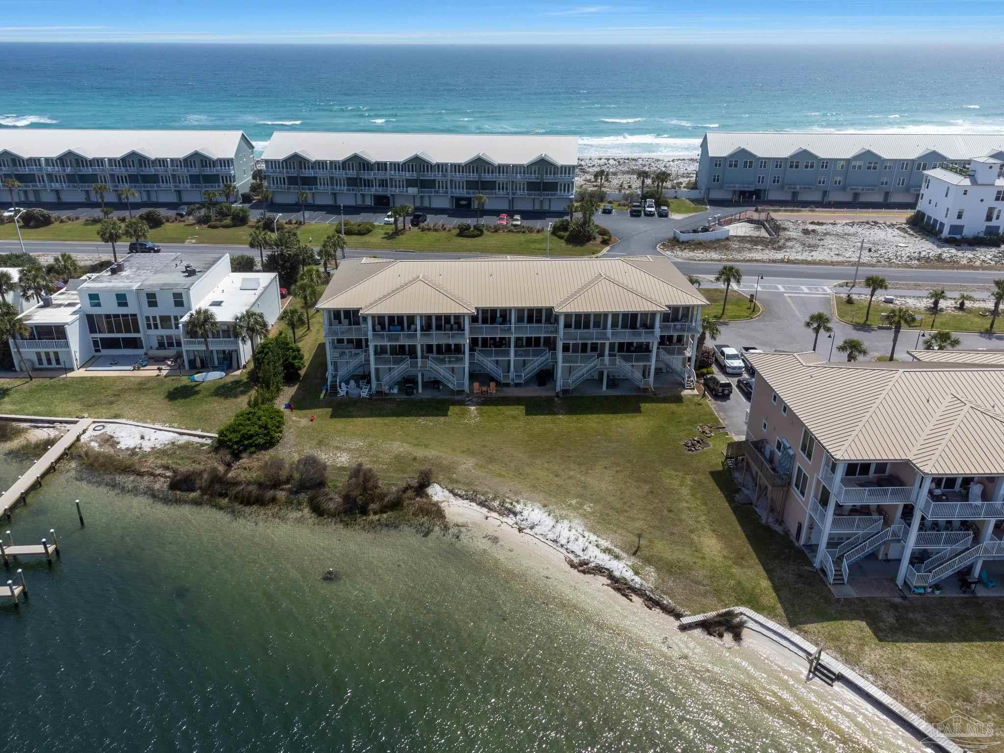 458 Ft Pickens Rd