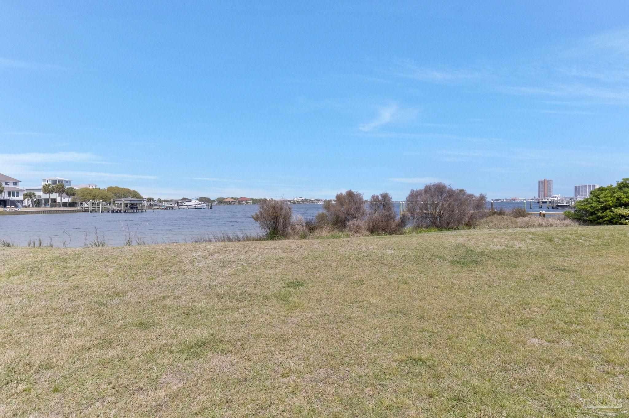 458 Ft Pickens Rd