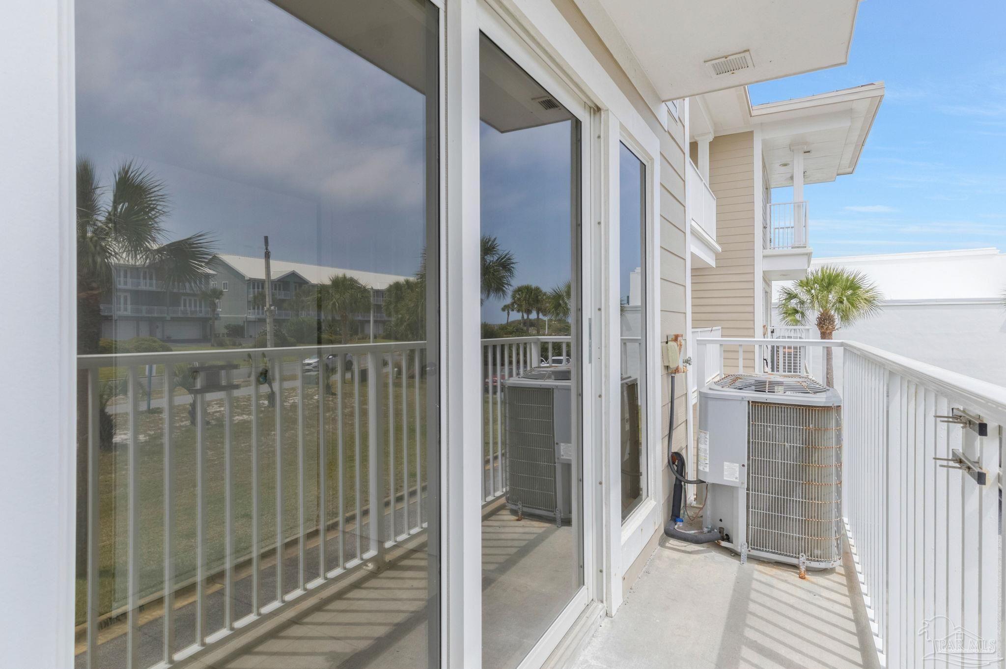 458 Ft Pickens Rd
