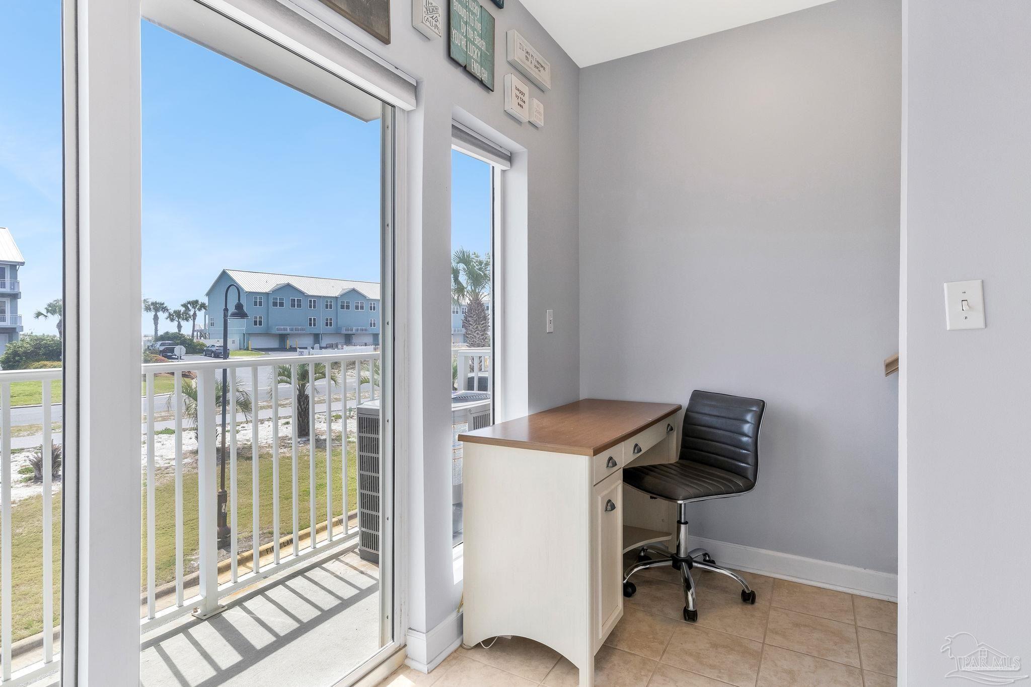 458 Ft Pickens Rd