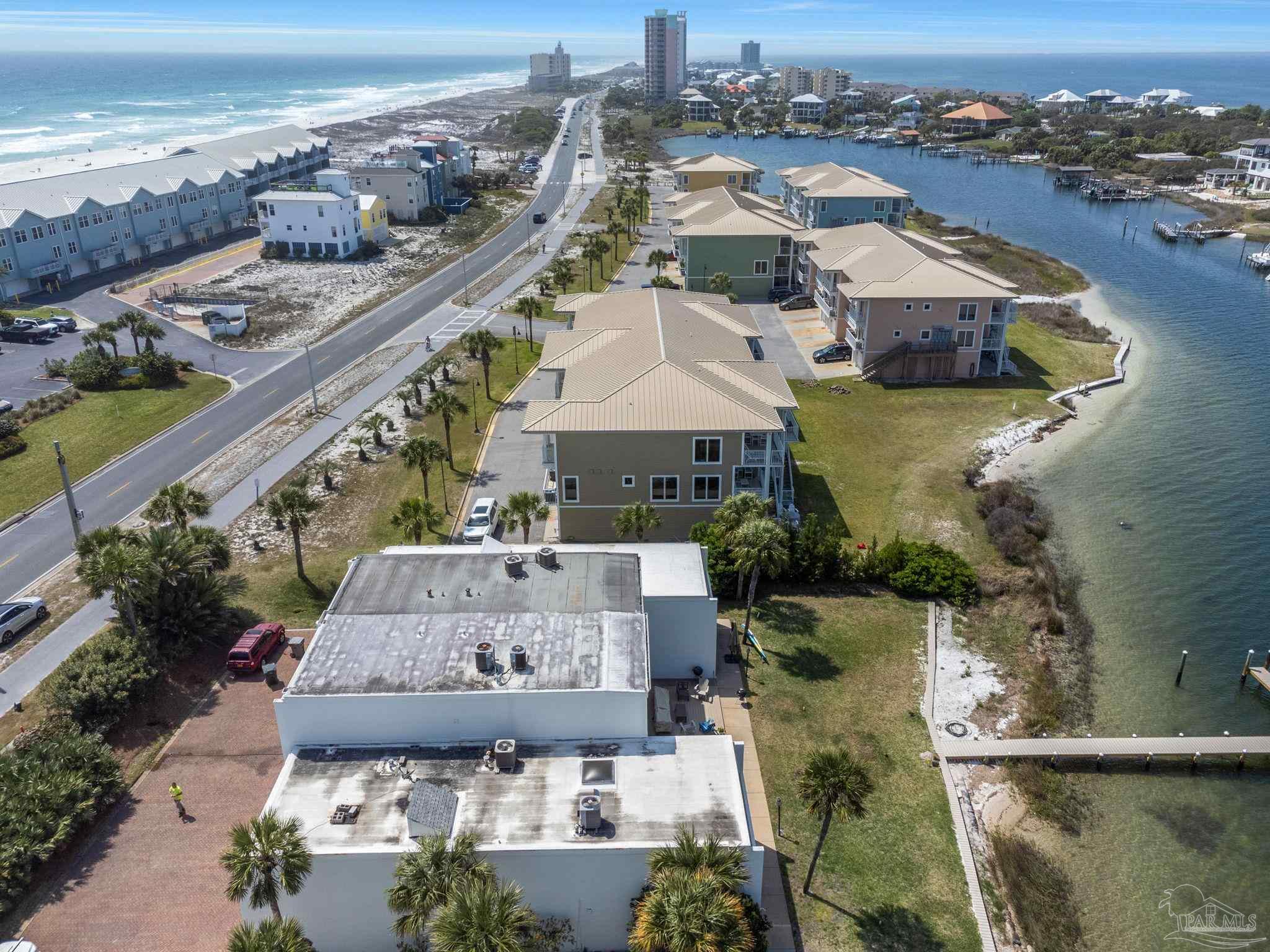 458 Ft Pickens Rd