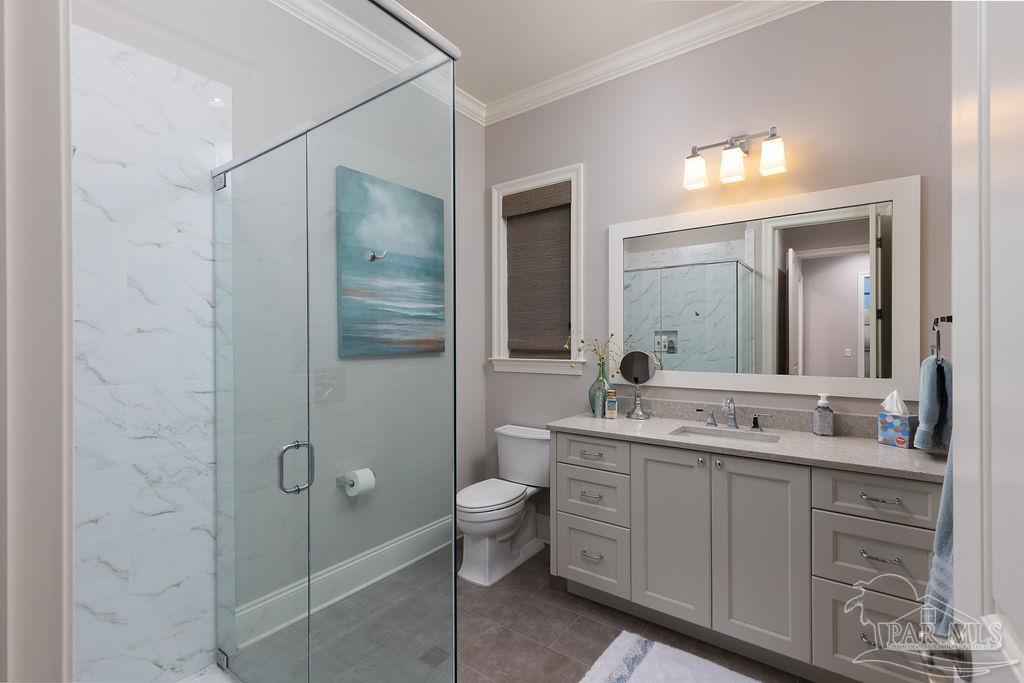 128 Highpoint Dr