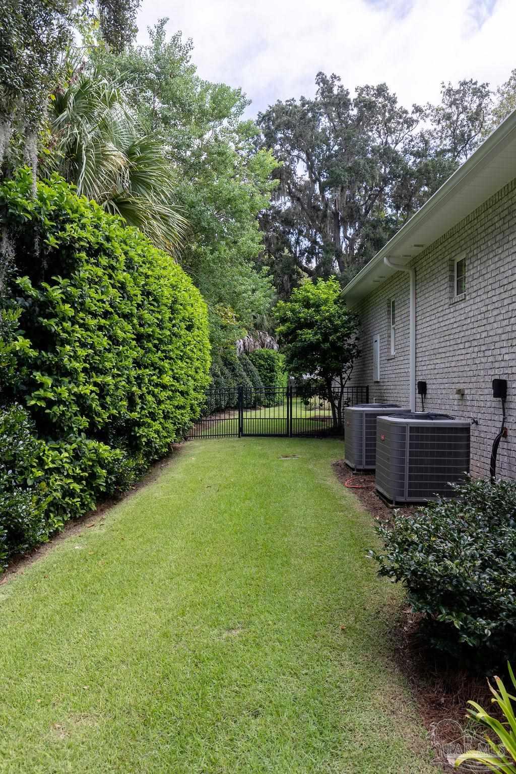 128 Highpoint Dr