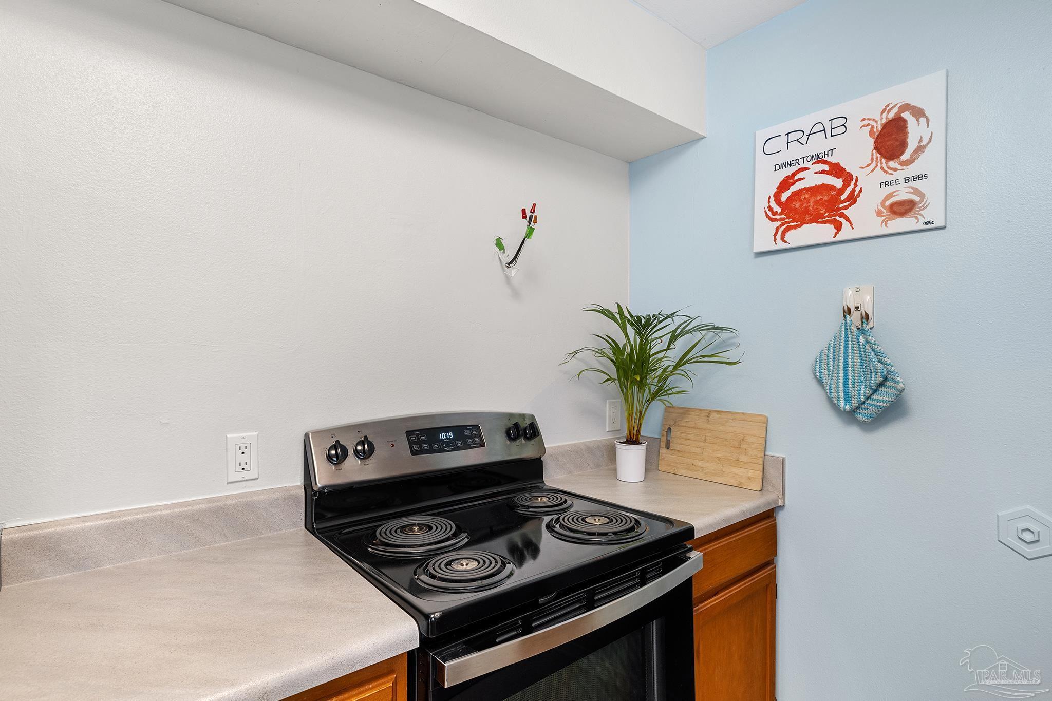 426 Bay Pine Villa Dr