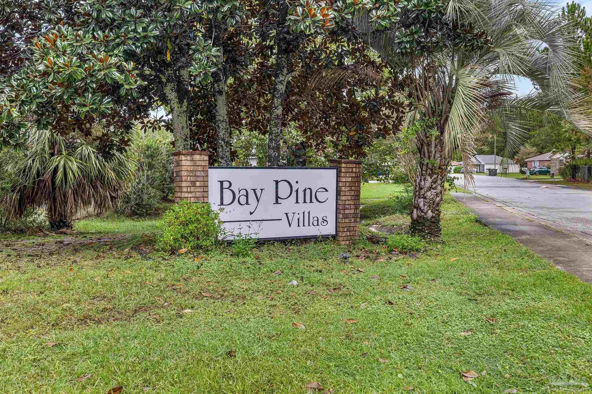 426 Bay Pine Villa Dr
