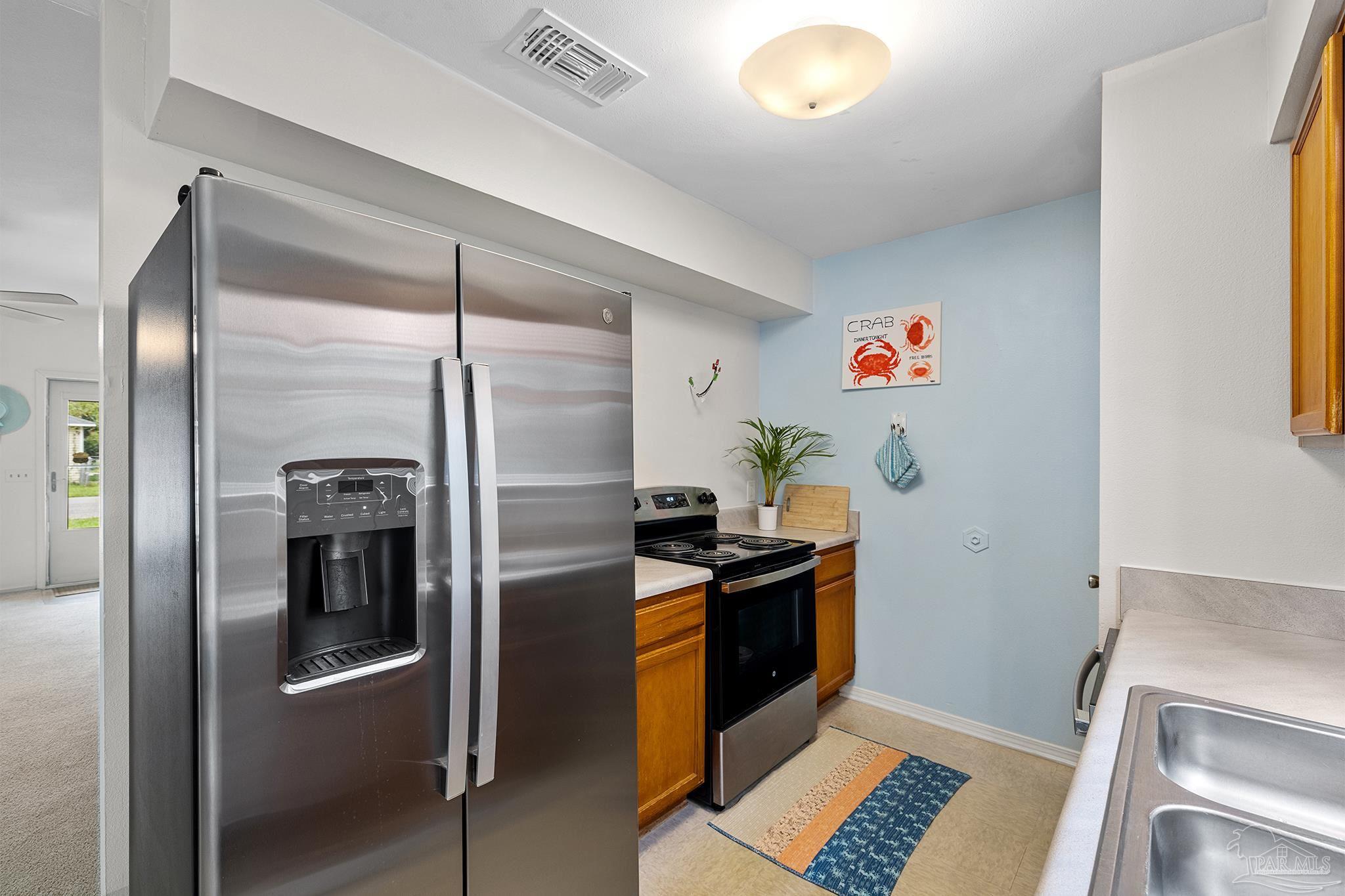 426 Bay Pine Villa Dr