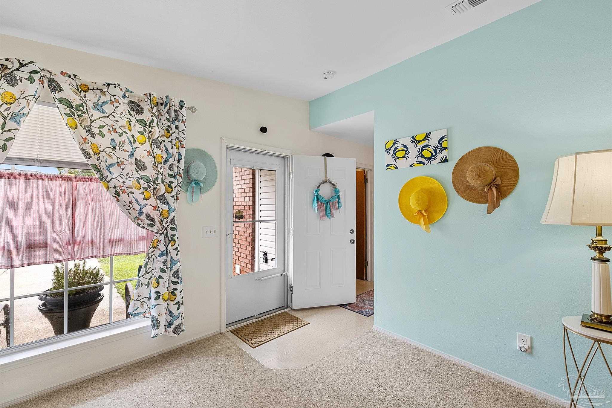 426 Bay Pine Villa Dr