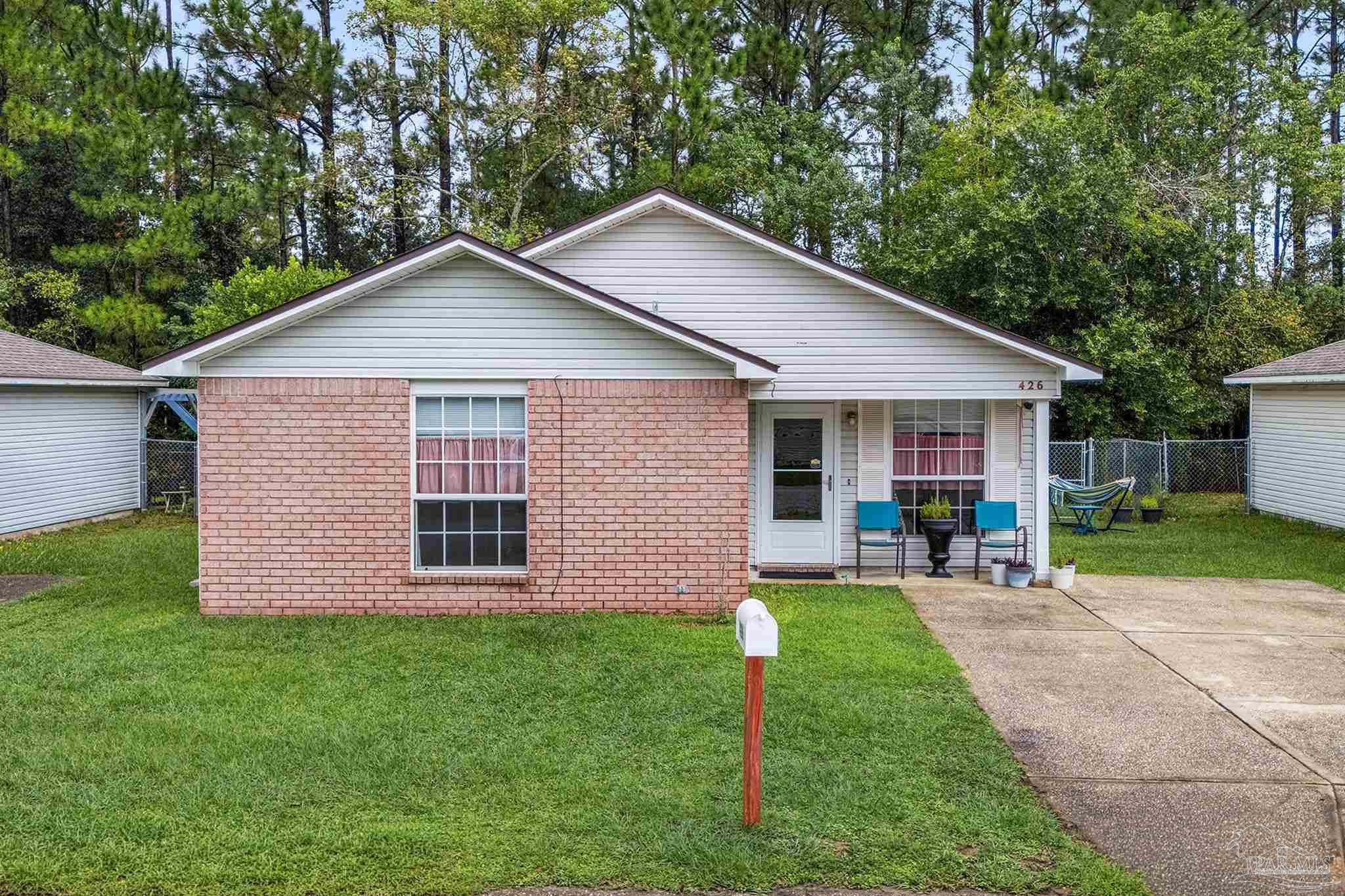 426 Bay Pine Villa Dr