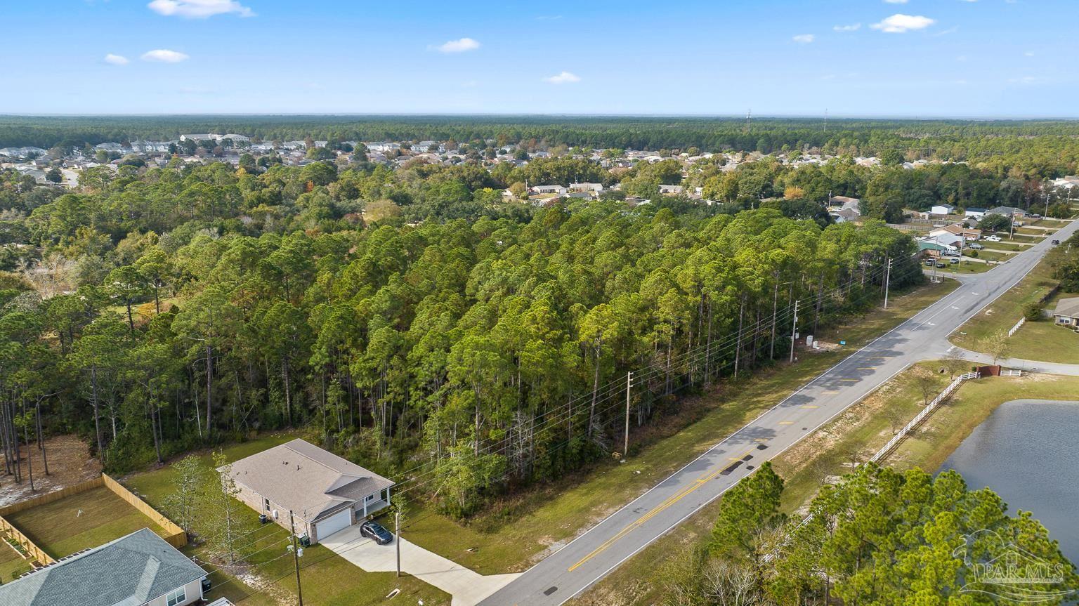 2200 Dogtrack Rd