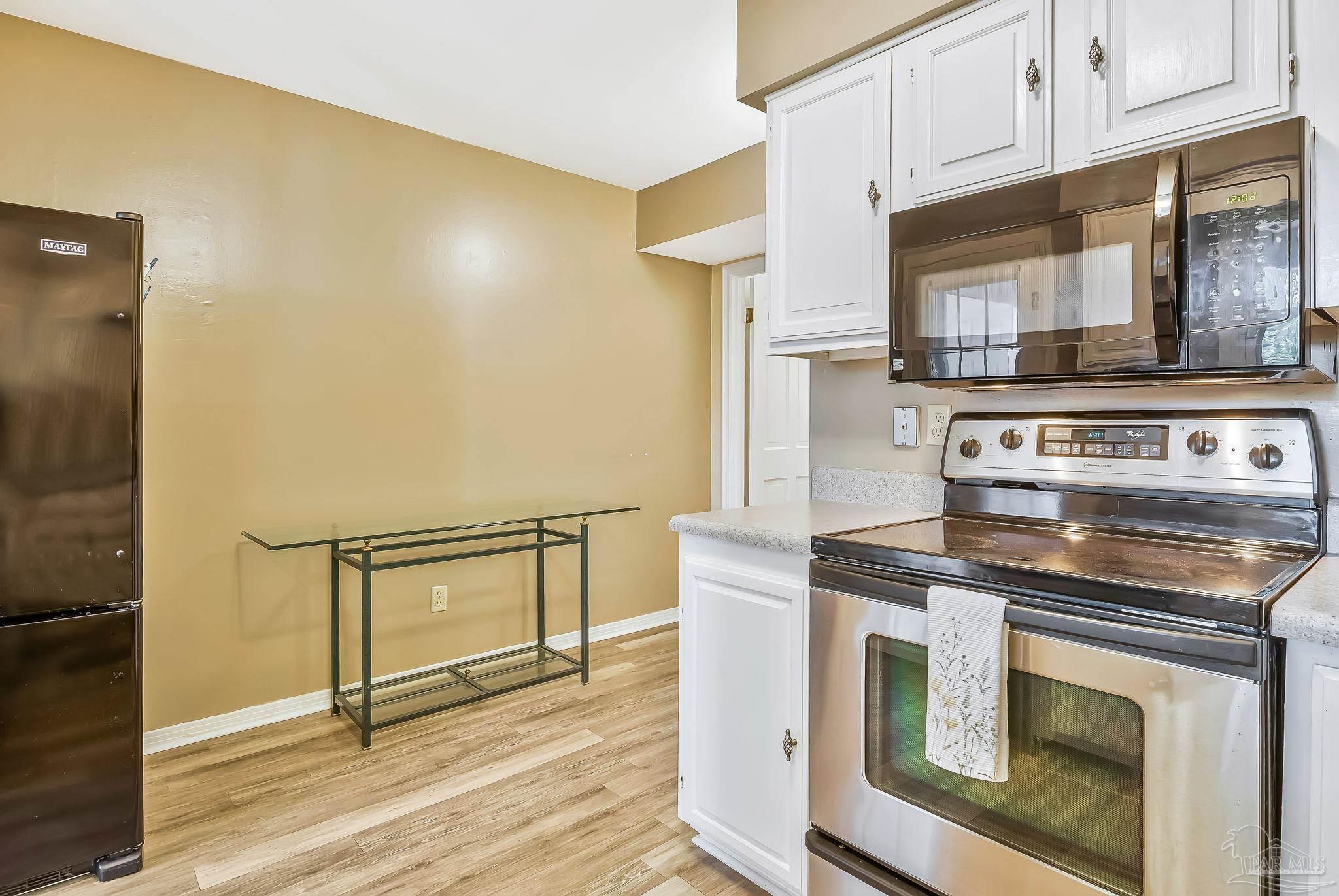 4300 W Francisco # 16