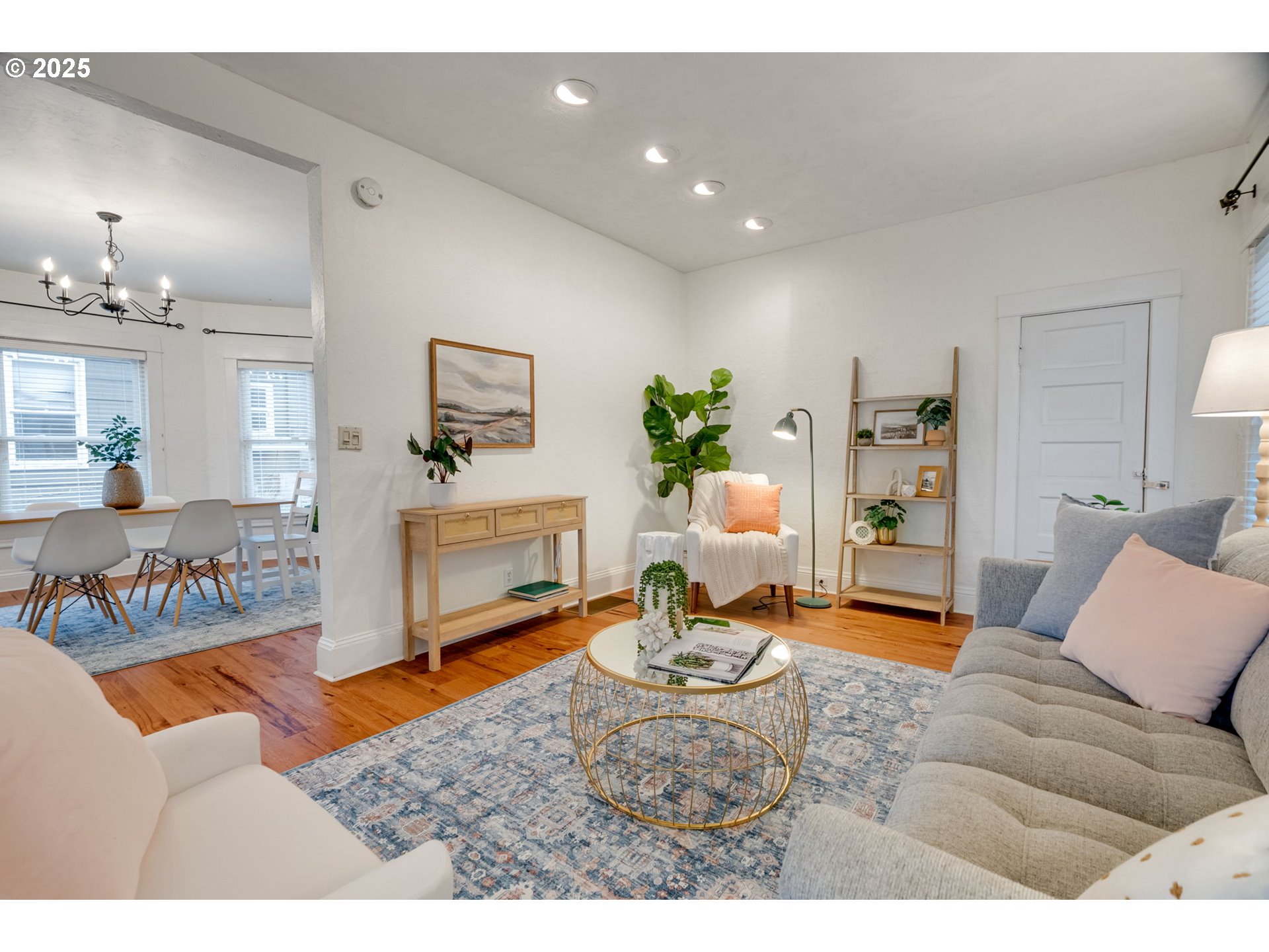 1566 SE SHERRETT ST A