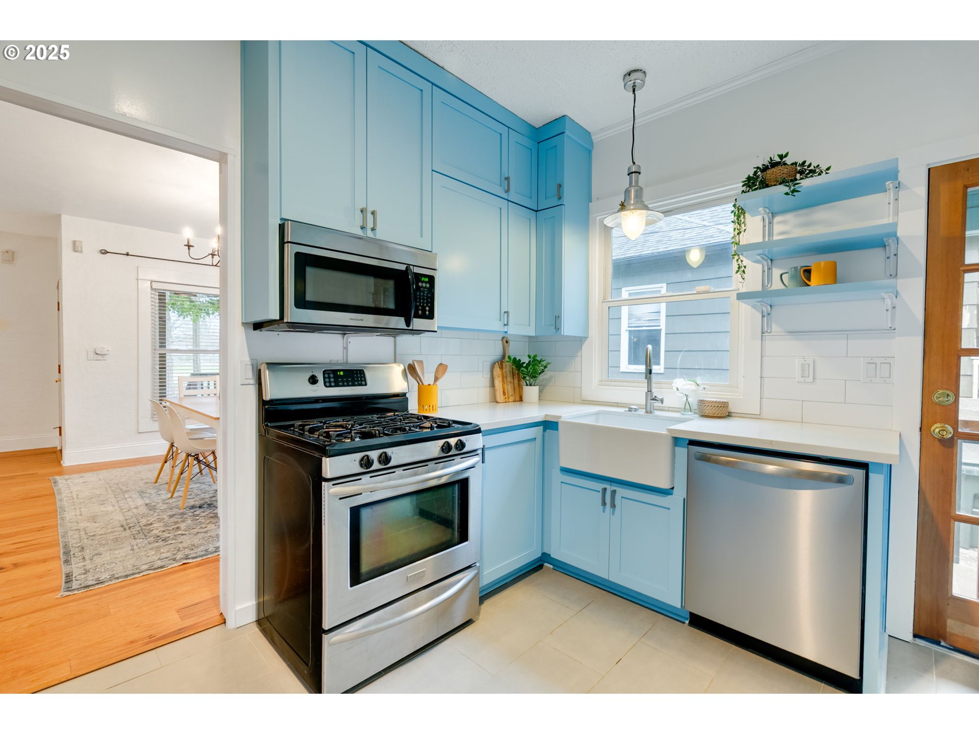 1566 SE SHERRETT ST A