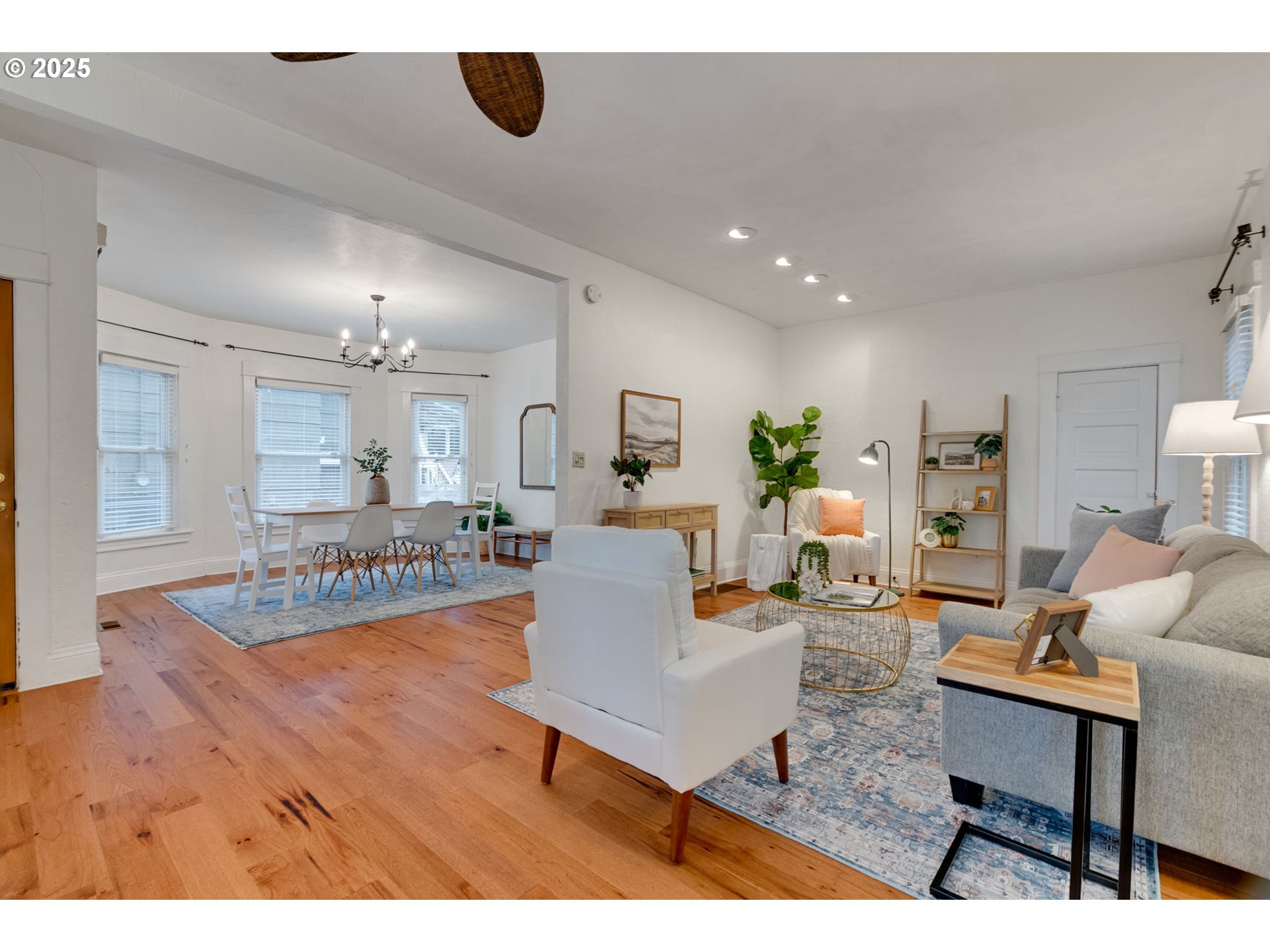 1566 SE SHERRETT ST A