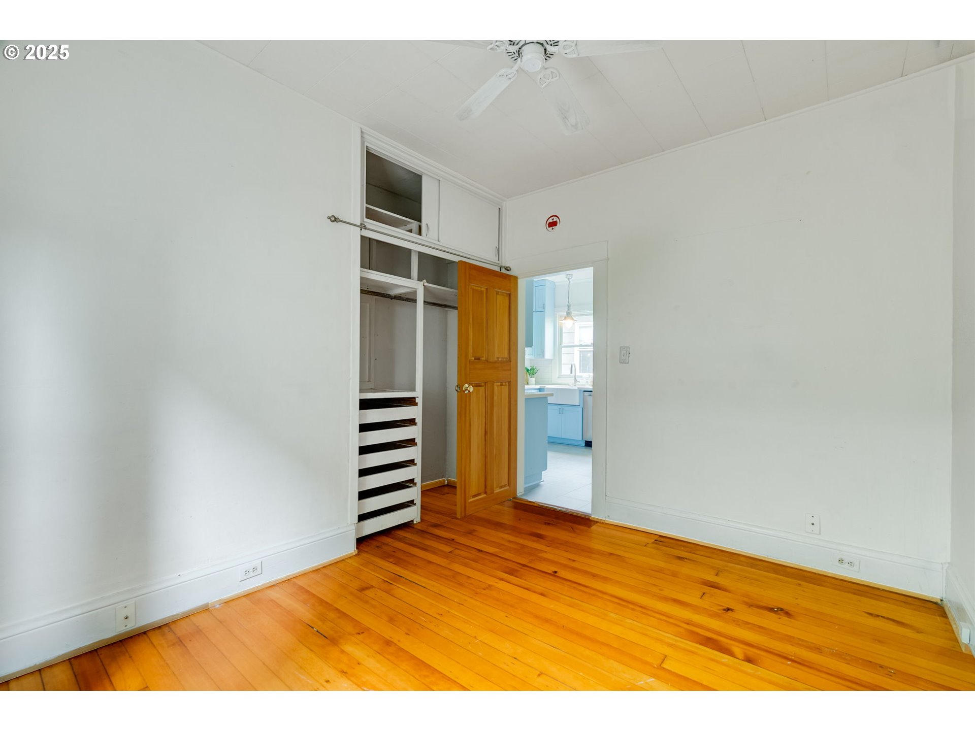 1566 SE SHERRETT ST A