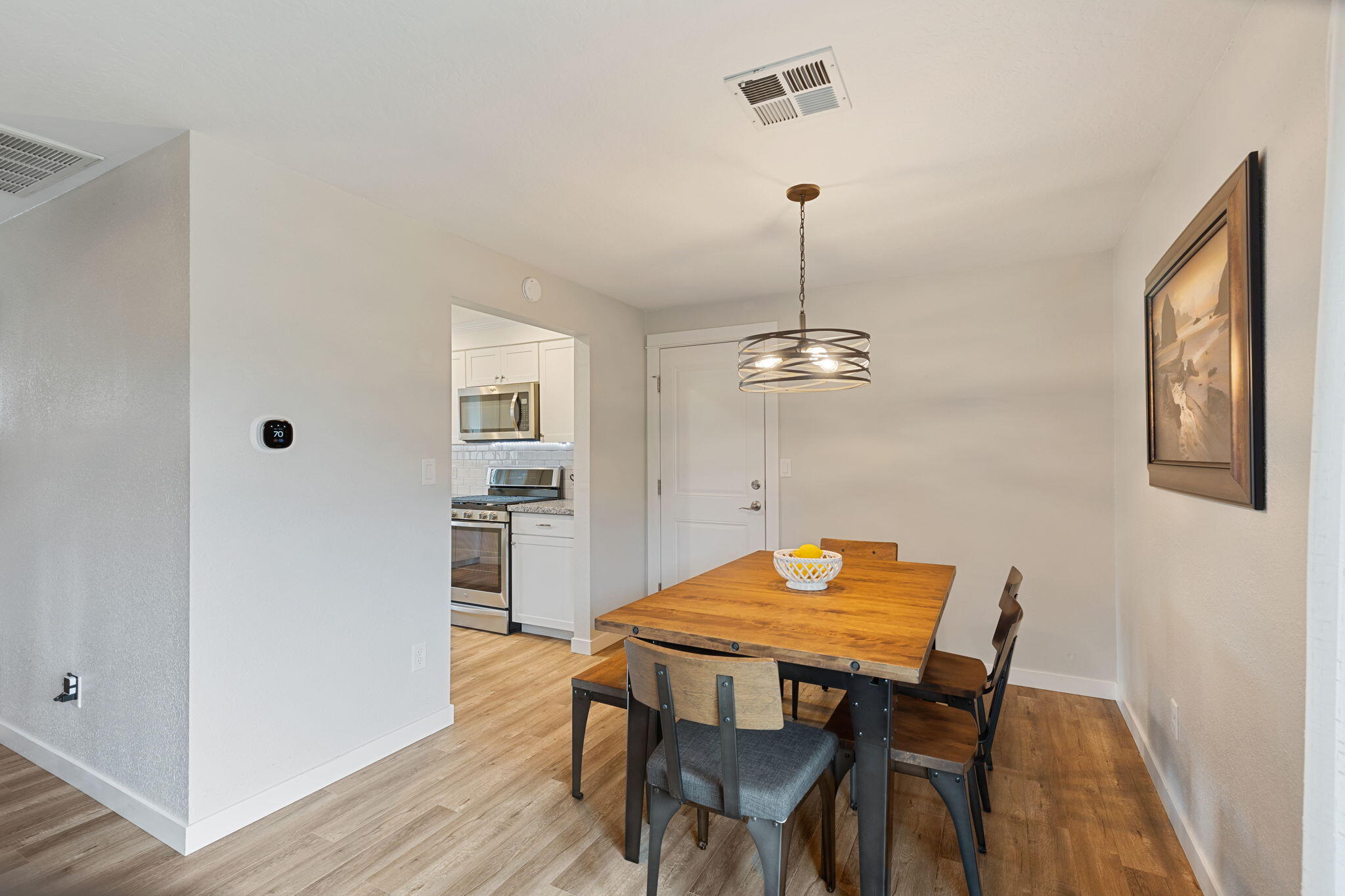 1442 Pleasant Street