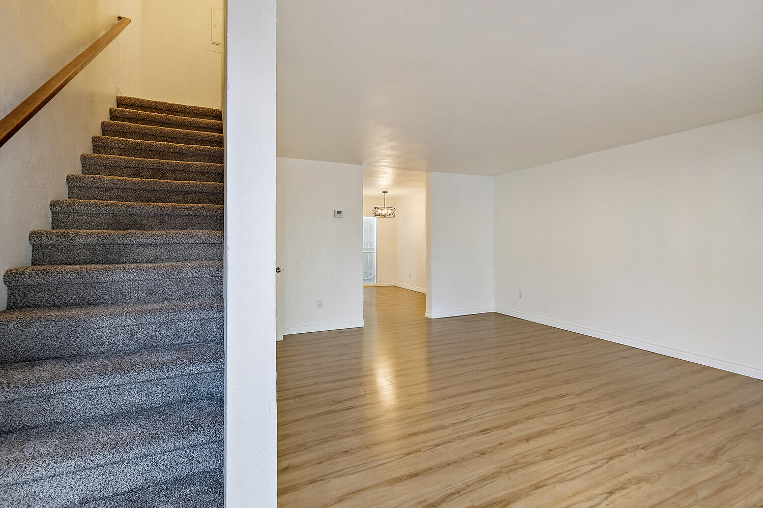 1800 Crater Lake Avenue Unit: 33