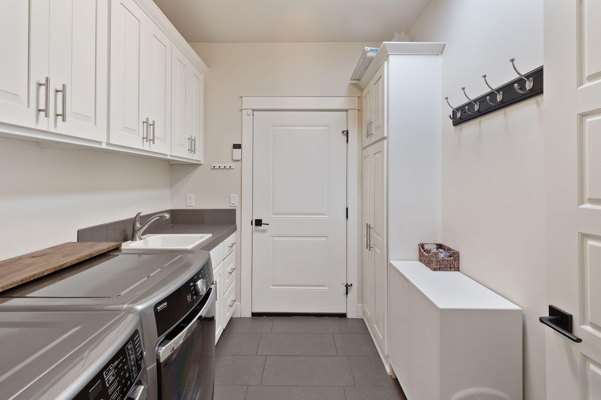 3905 Calle Vista Drive