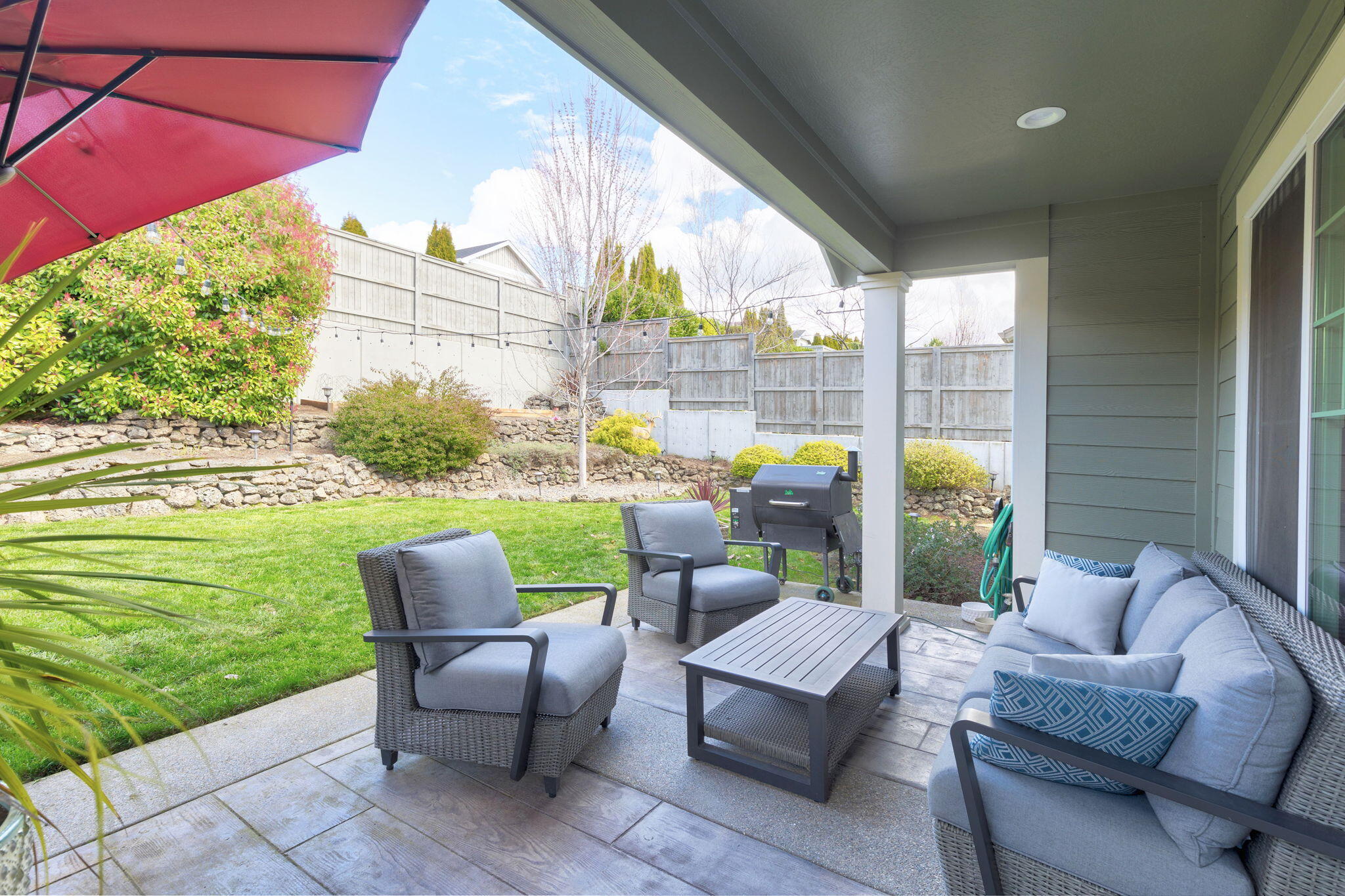 3905 Calle Vista Drive