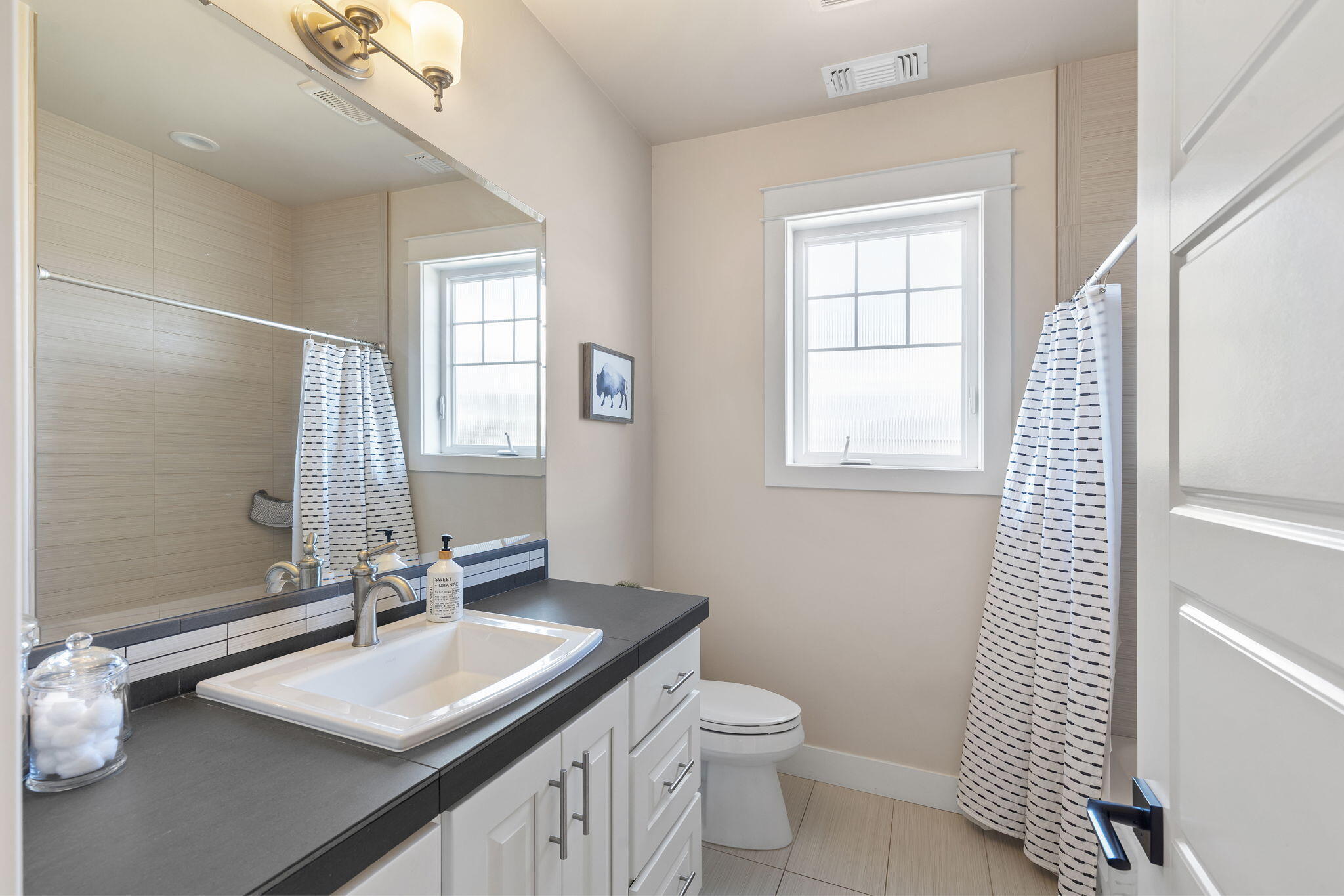 3905 Calle Vista Drive