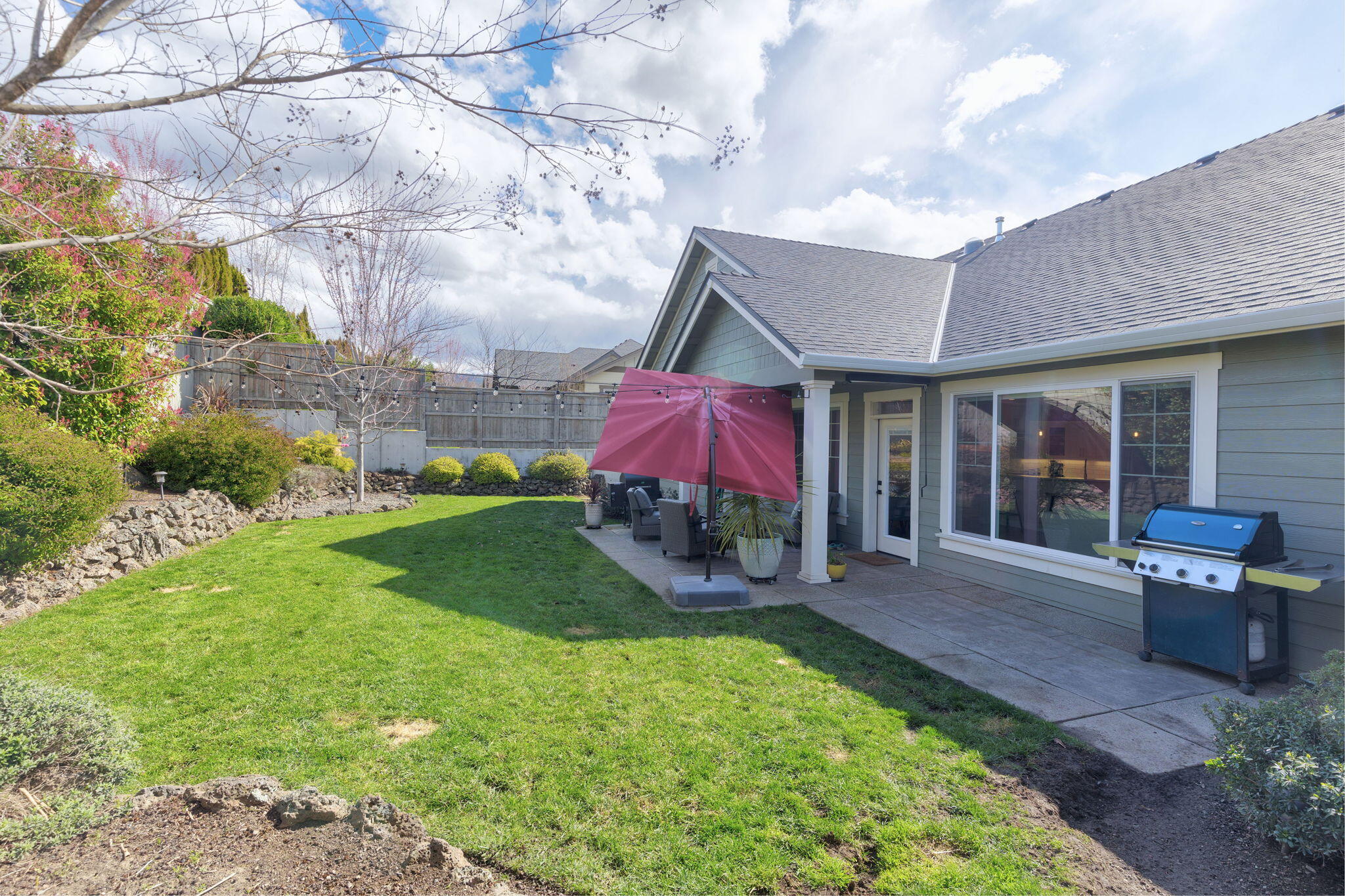 3905 Calle Vista Drive