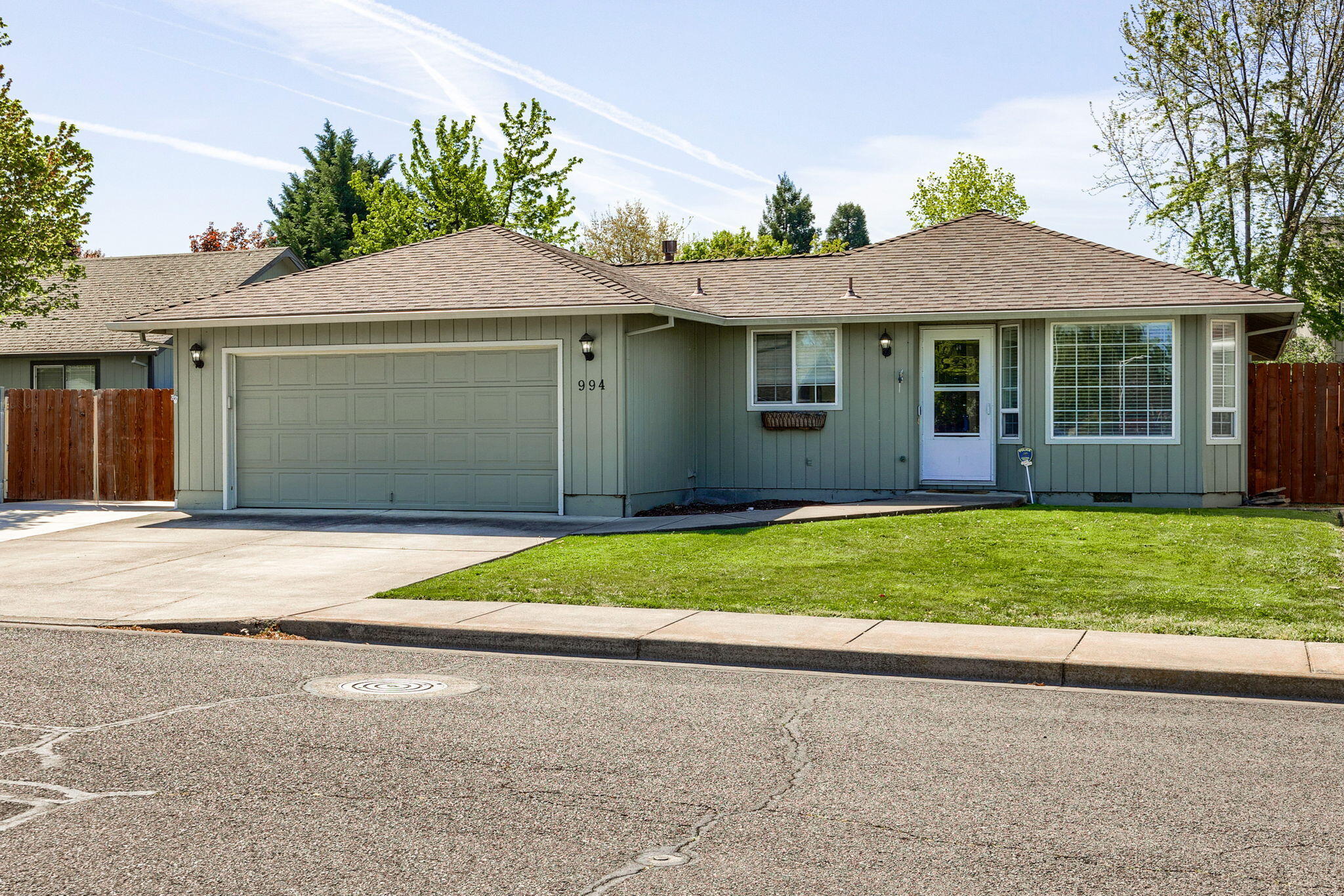 994 Forest Glen Drive