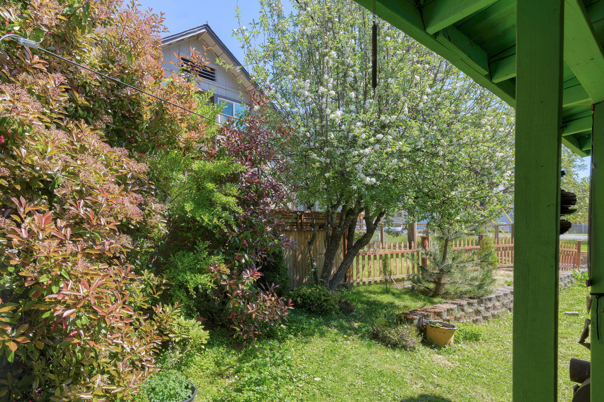 2582 Walnut Avenue