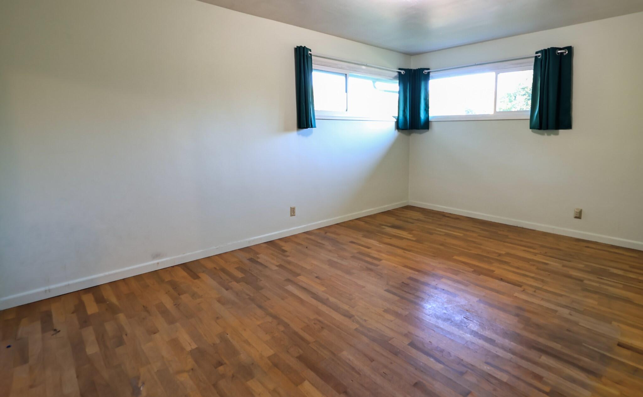 1901 Stratford Avenue