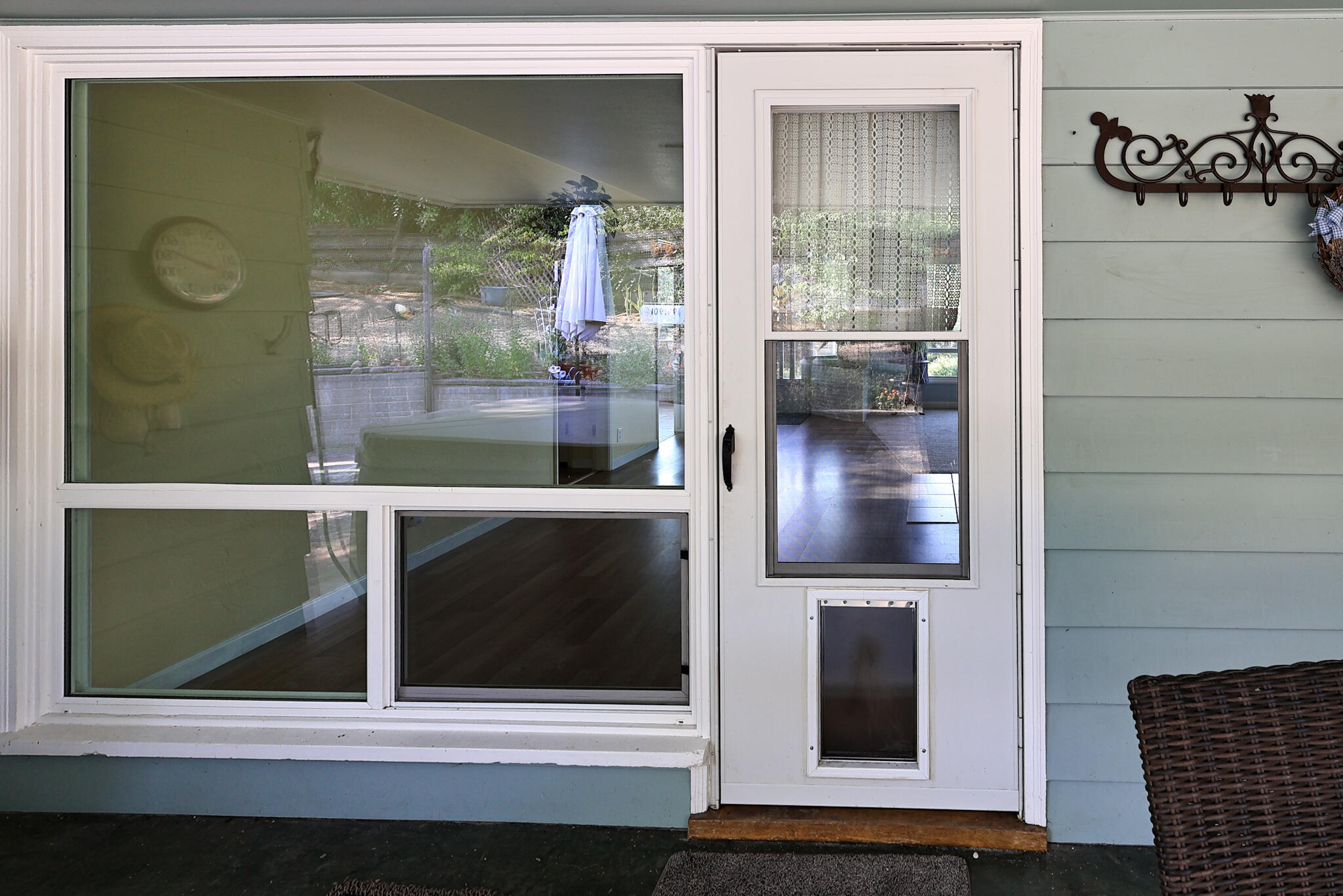 1901 Stratford Avenue