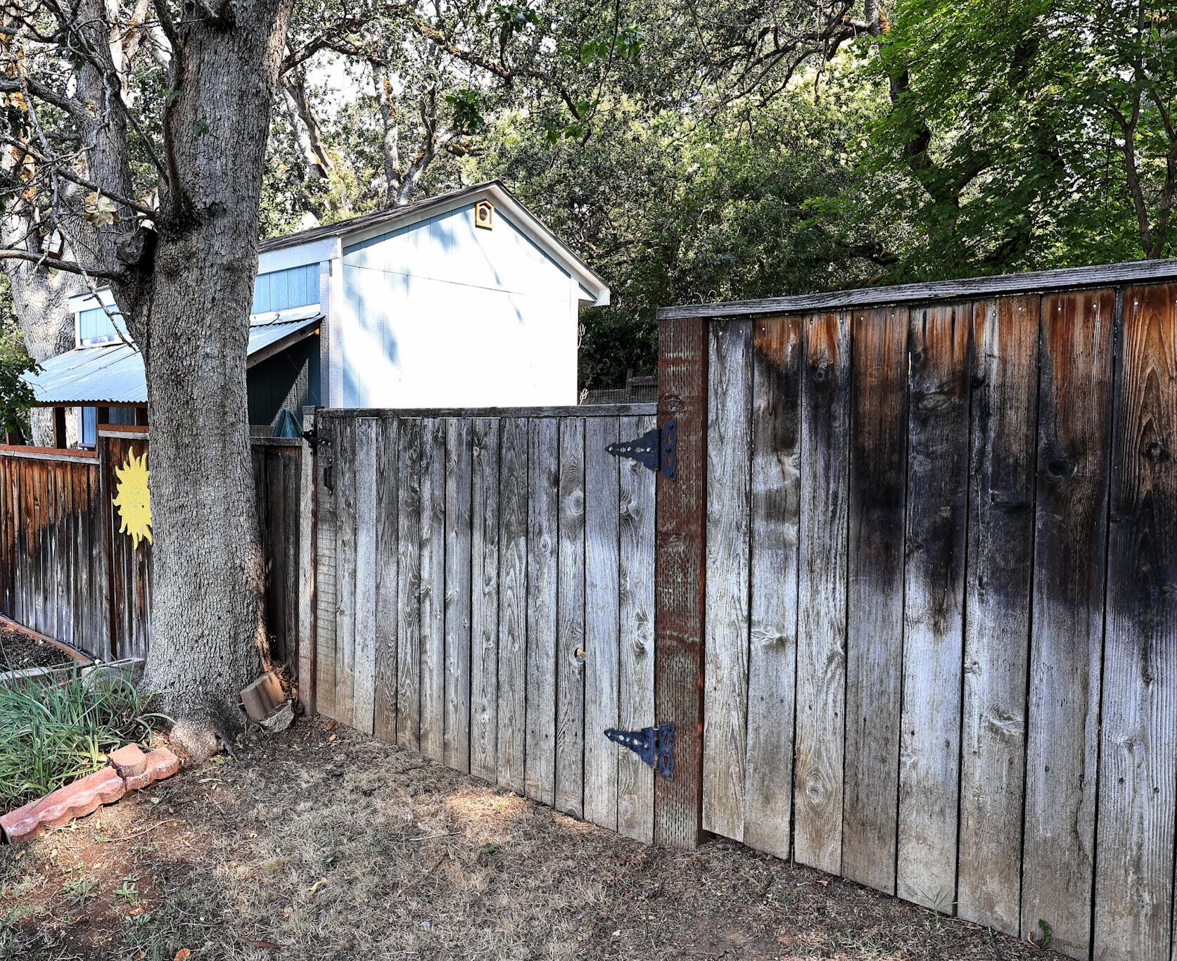 1901 Stratford Avenue