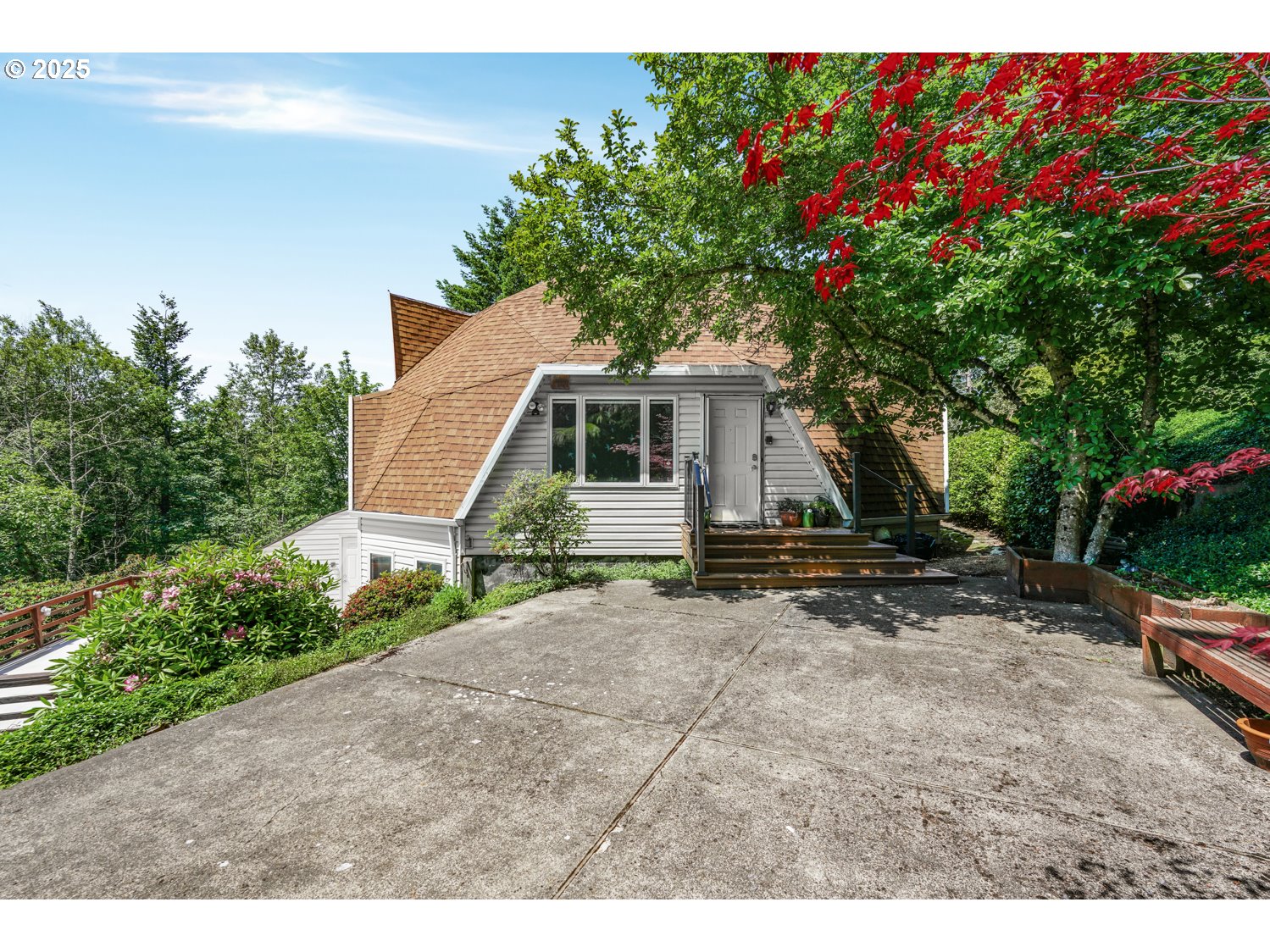 2626 NW 83RD PL, Portland