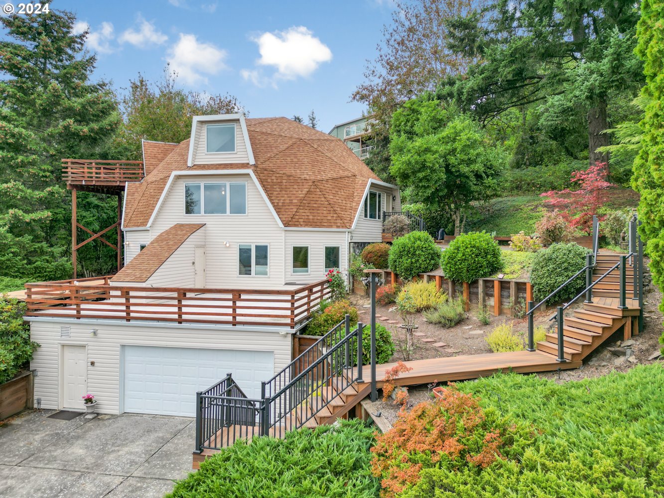 2626 NW 83RD PL, Portland