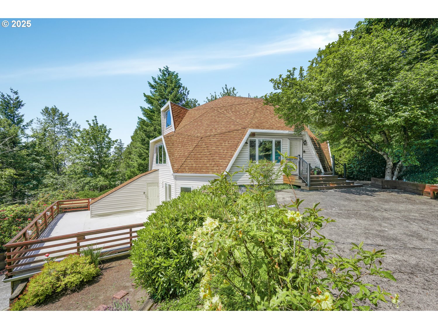 2626 NW 83RD PL, Portland