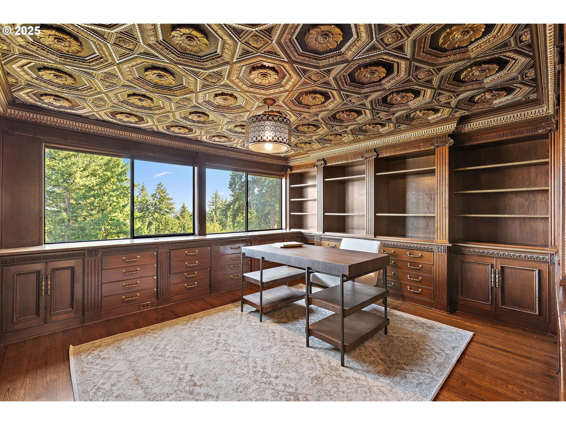 2869 SW CHAMPLAIN DR