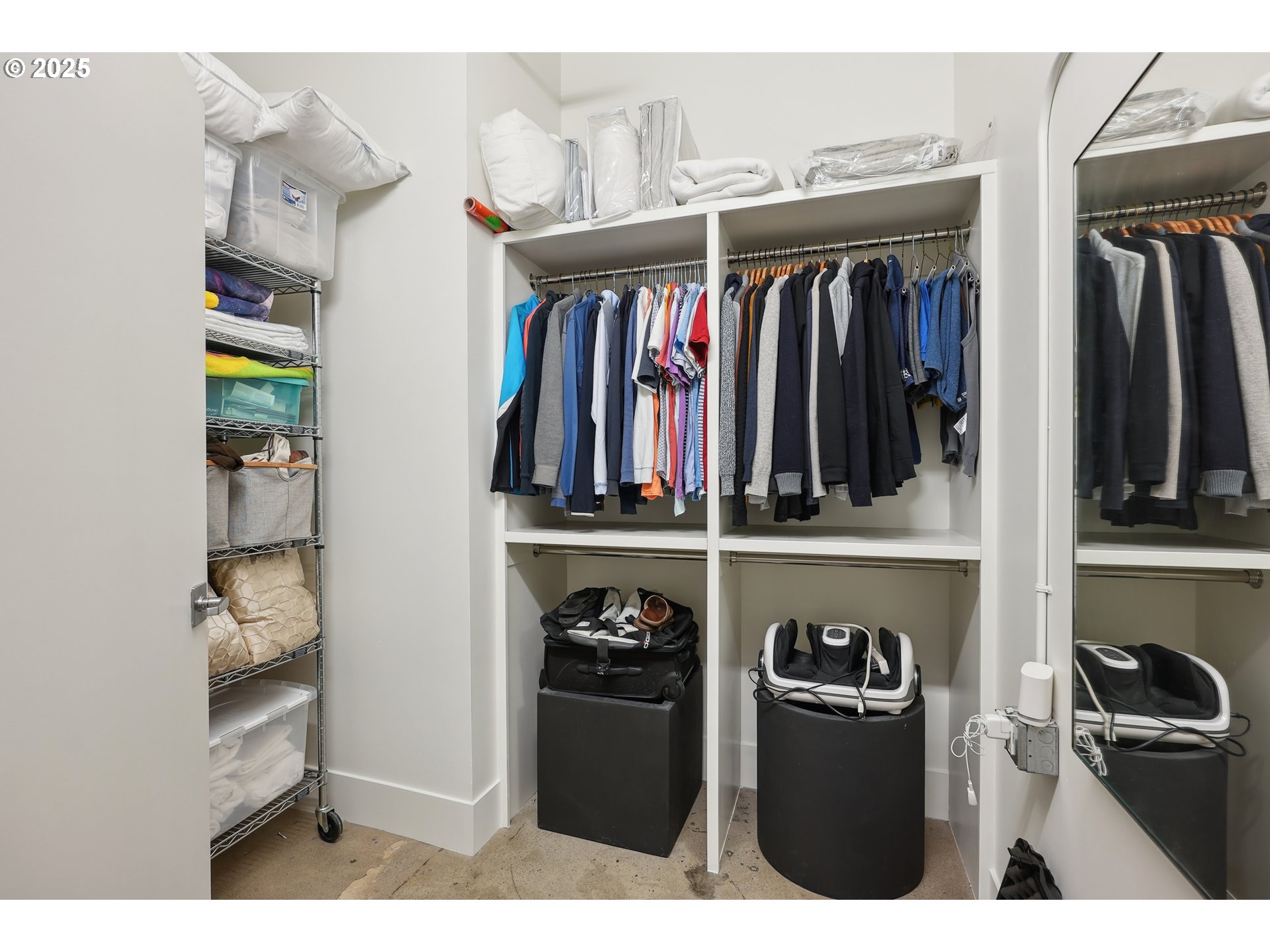 1314 NW IRVING ST 701