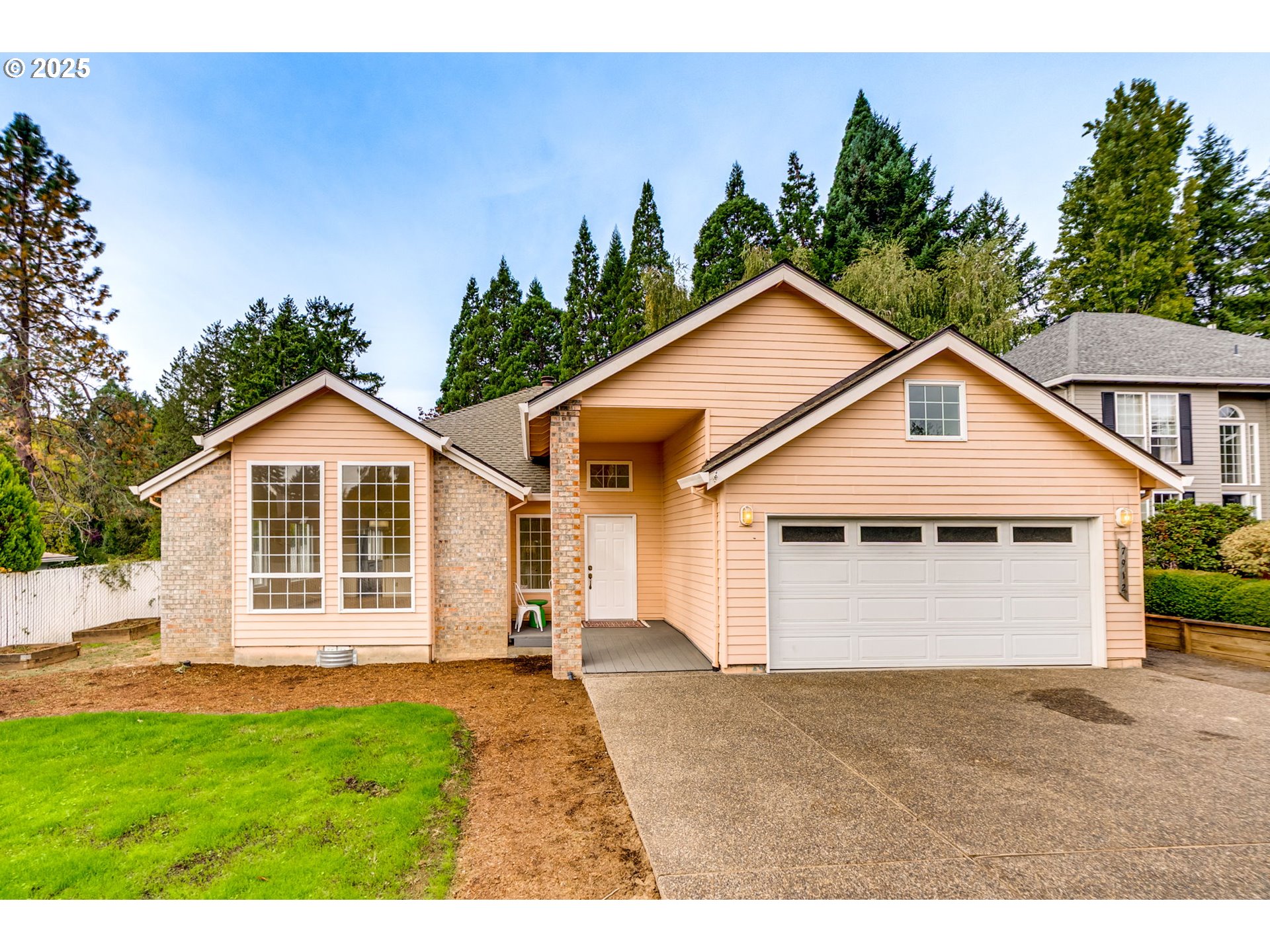 7912 SW SKYHAR CT, Portland
