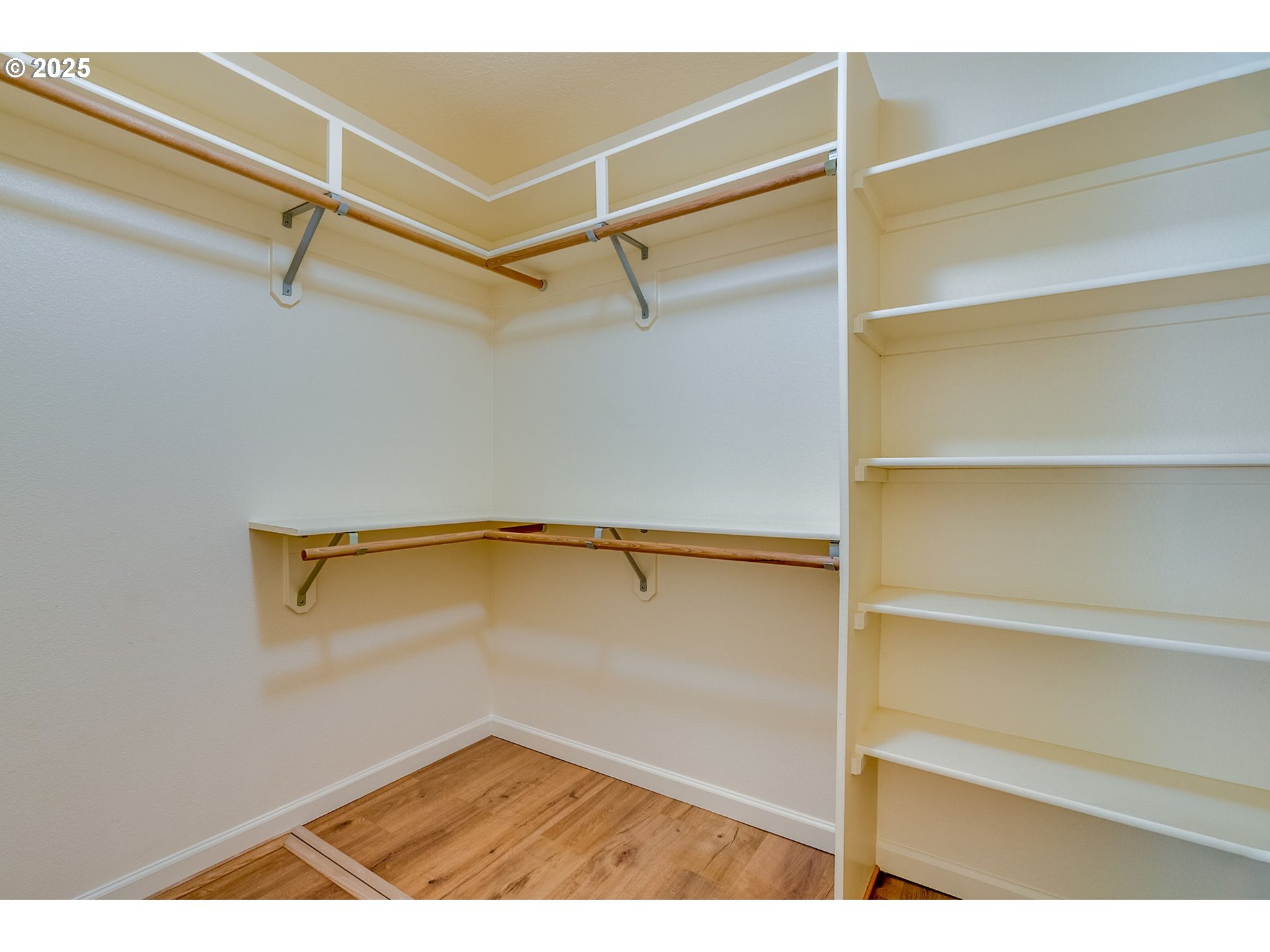 7912 SW SKYHAR CT, Portland