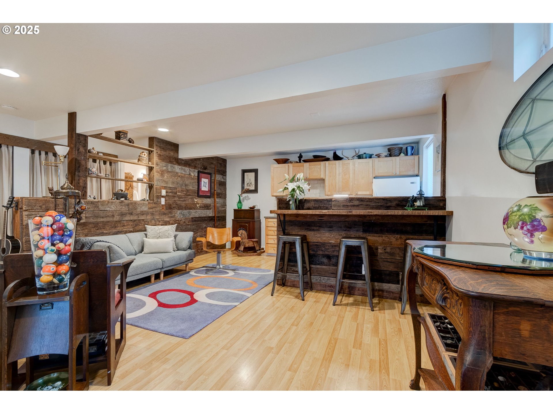 7232 N NEW YORK AVE 1