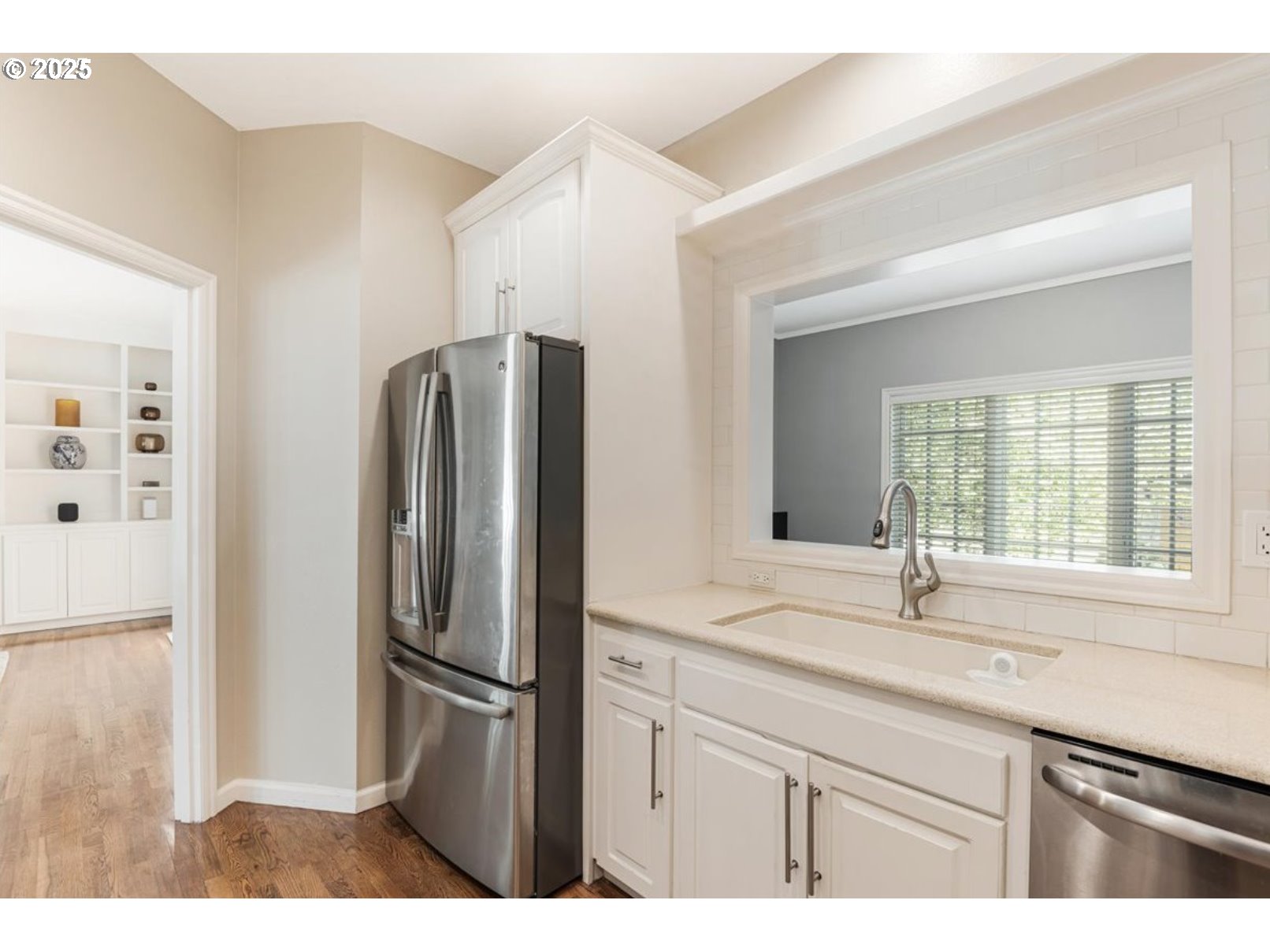 1915 NW YORKSHIRE LN, Portland