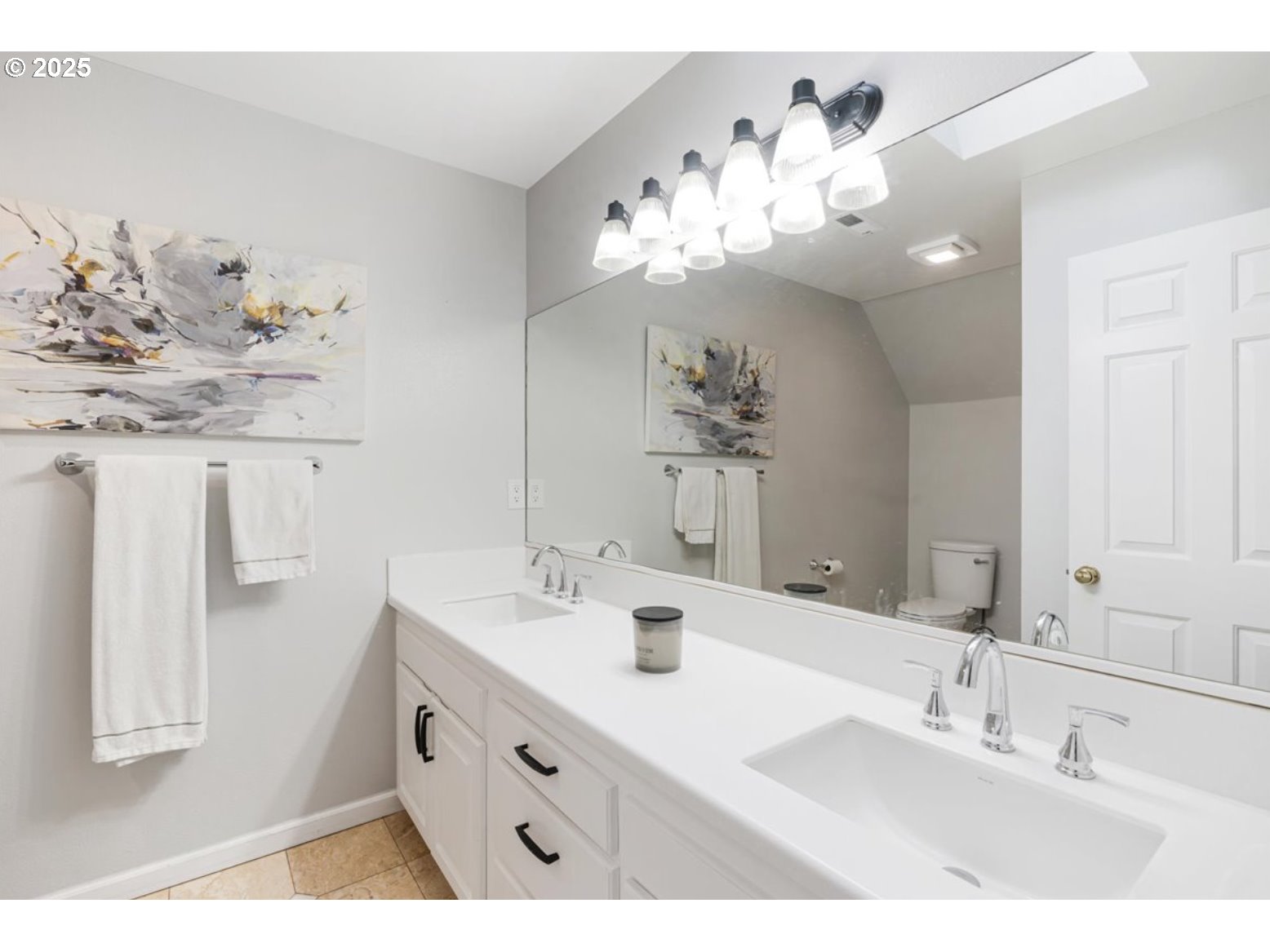 1915 NW YORKSHIRE LN, Portland