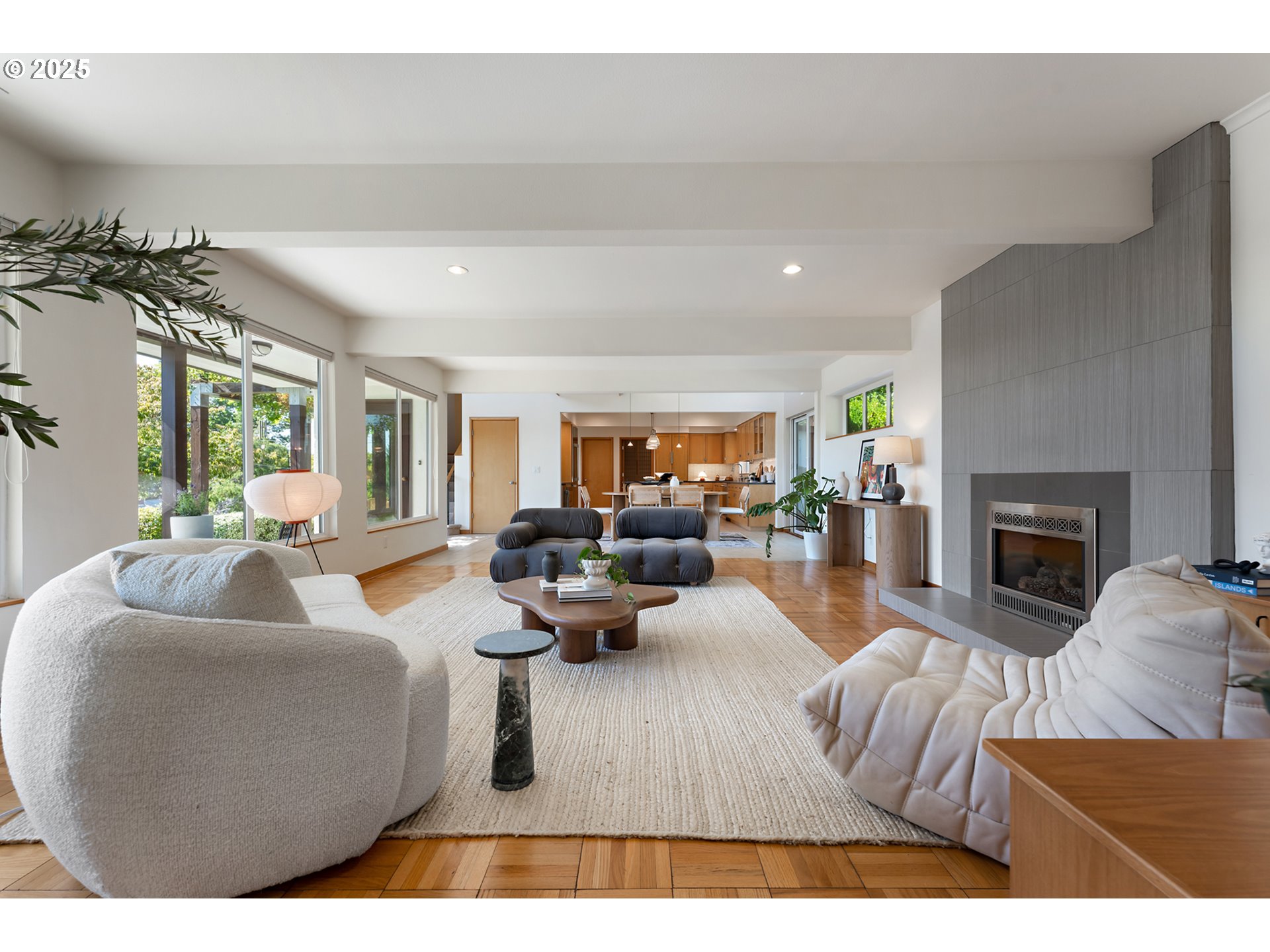 4486 SW WASHOUGA AVE