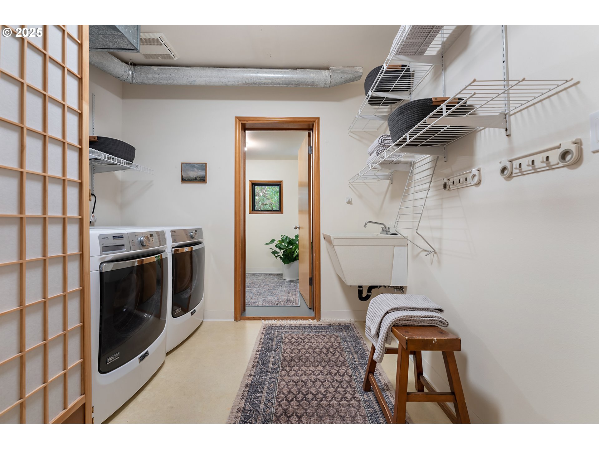 4486 SW WASHOUGA AVE