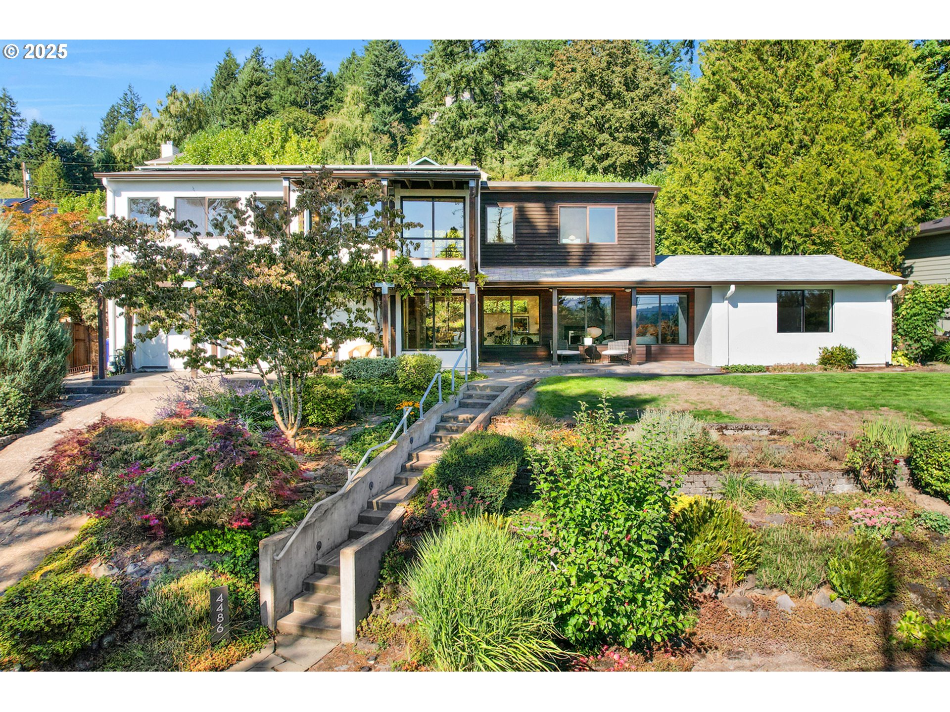 4486 SW WASHOUGA AVE