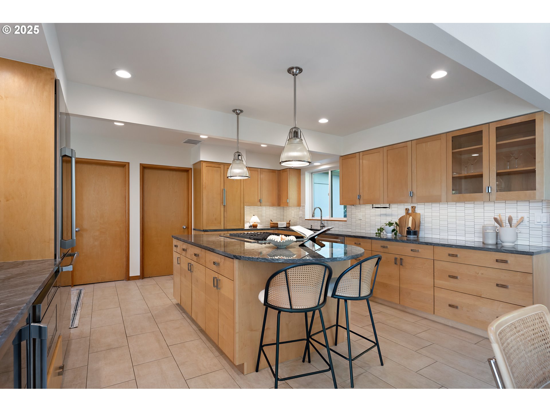 4486 SW WASHOUGA AVE