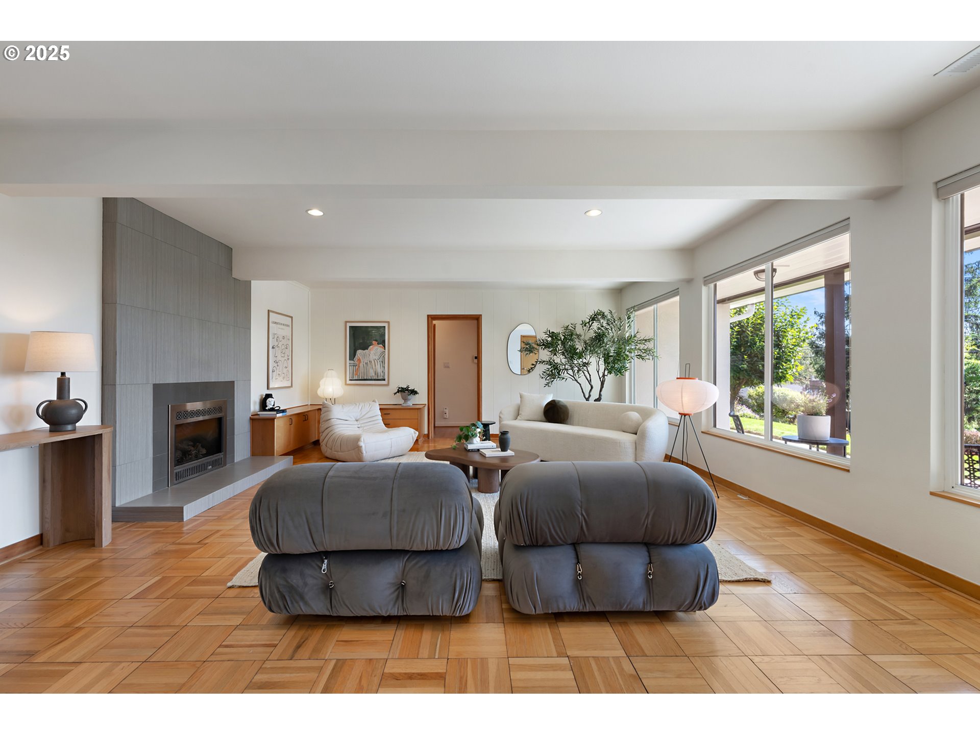 4486 SW WASHOUGA AVE