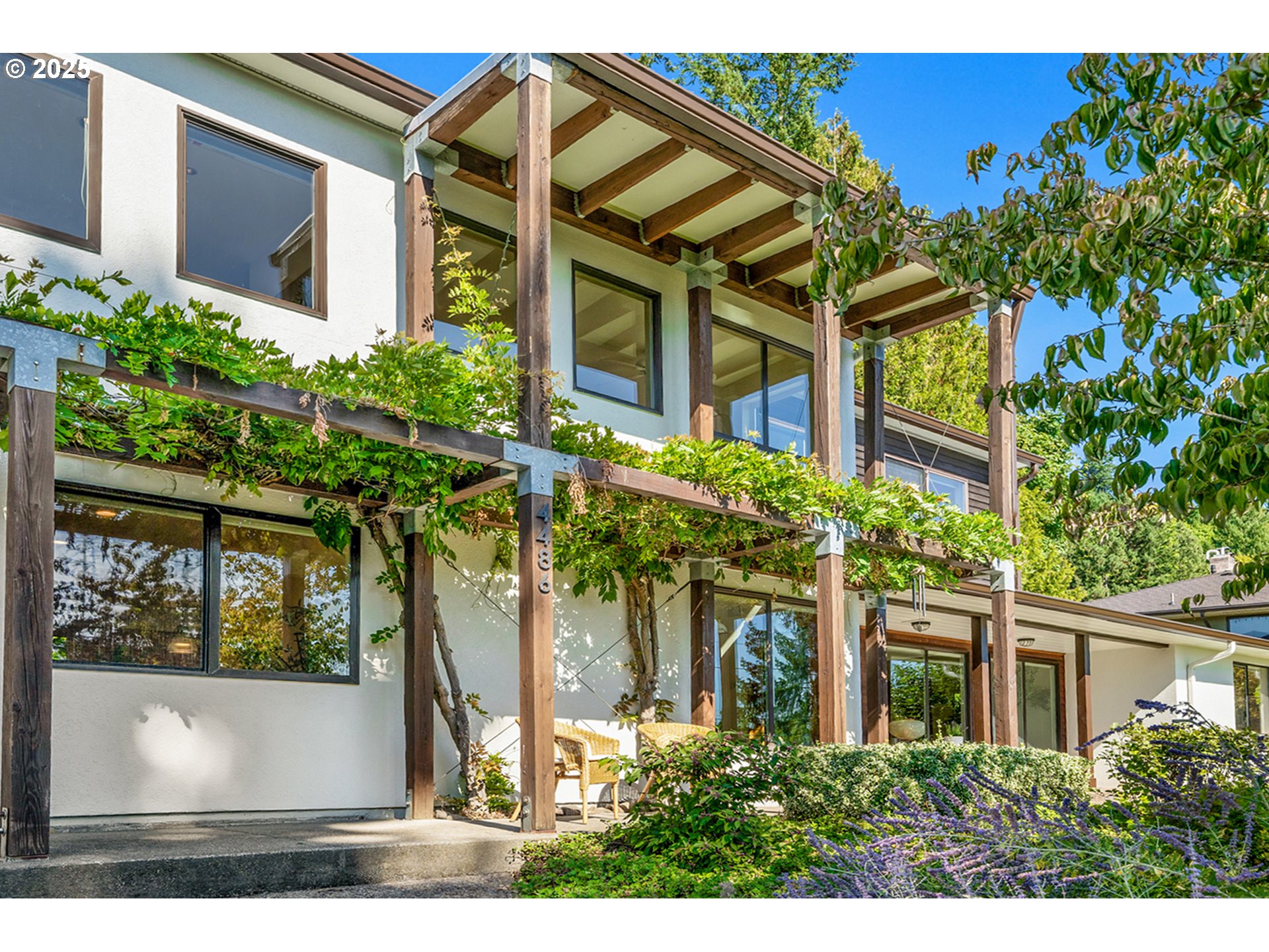 4486 SW WASHOUGA AVE