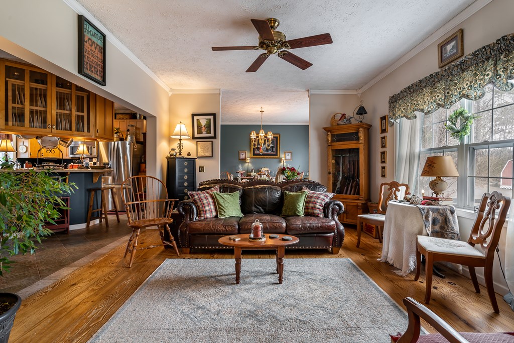 112 Deer Ridge Drive