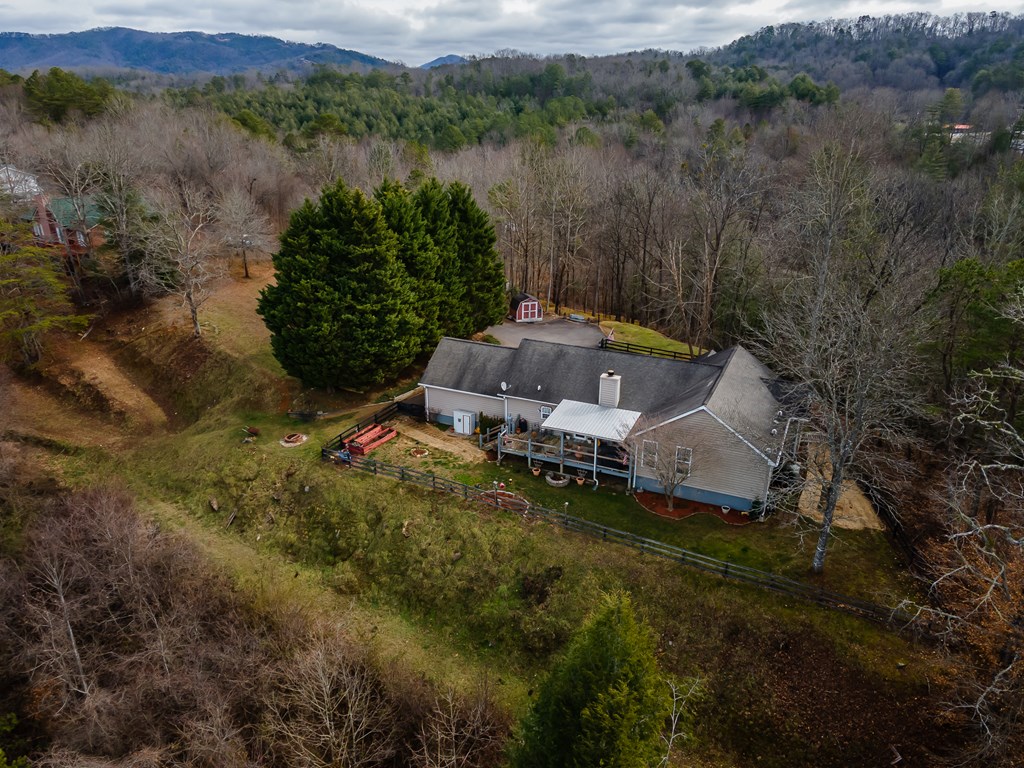 112 Deer Ridge Drive